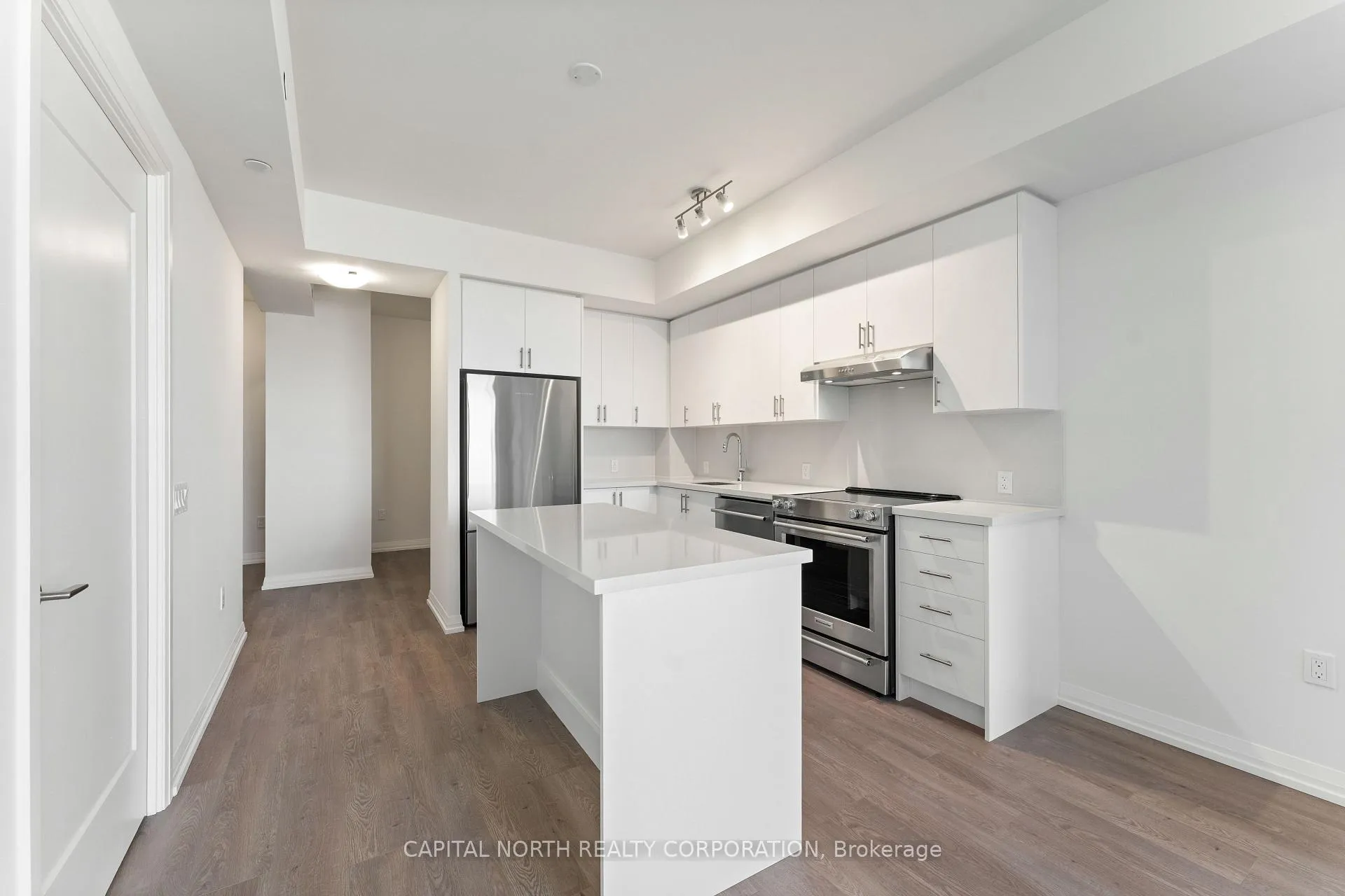Photo 8 of Unit 1101, 27 Korda Gate, Vaughan, Vellore Village — HOMEH