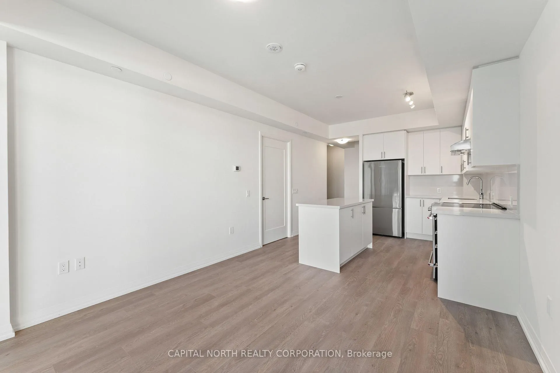Photo 16 of Unit 1101, 27 Korda Gate, Vaughan, Vellore Village — HOMEH