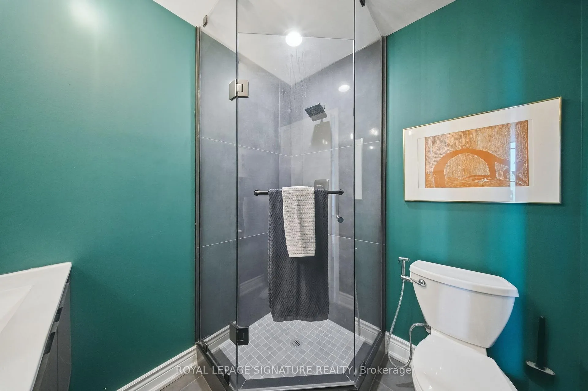 Photo 26 of Unit 705, 215 Fort York Boulevard, Toronto, Niagara — HOMEH
