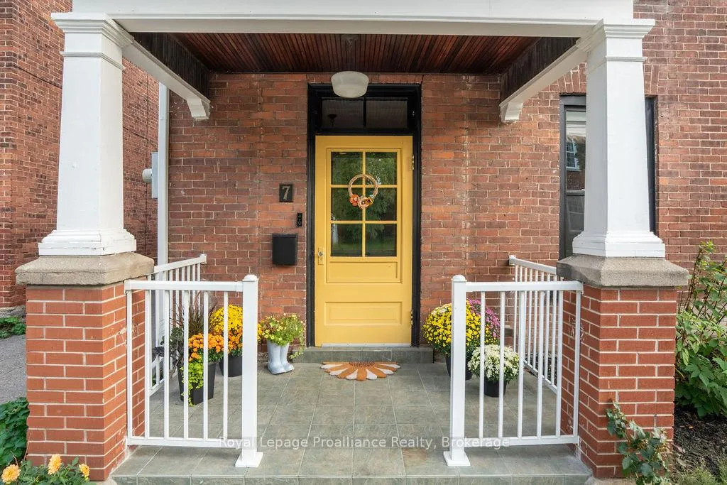 Photo 6 of 7 Forin Street, Belleville, Belleville Ward — HOMEH