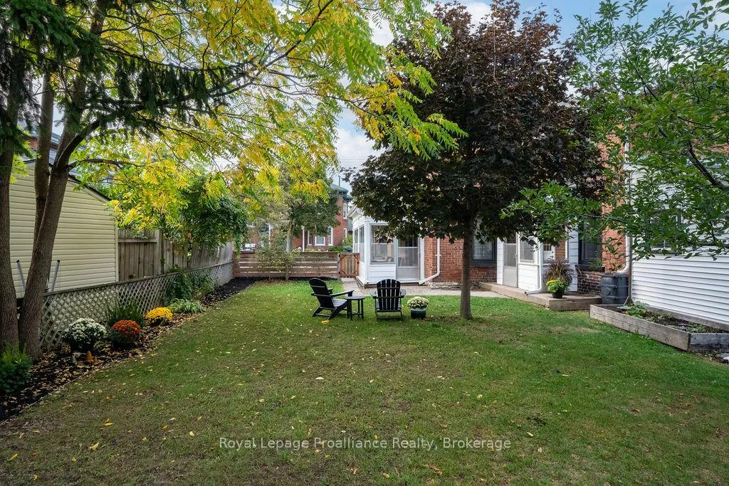Photo 22 of 7 Forin Street, Belleville, Belleville Ward — HOMEH