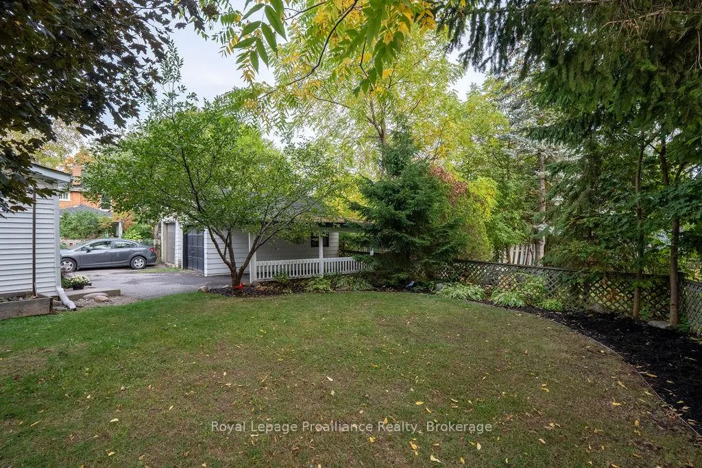 Photo 23 of 7 Forin Street, Belleville, Belleville Ward — HOMEH