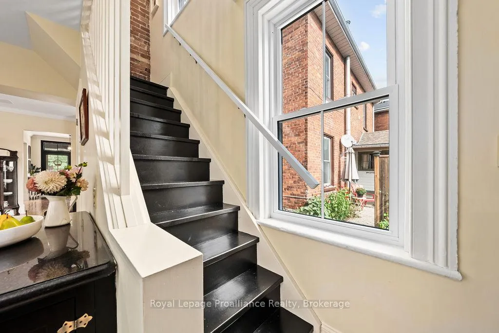 Photo 37 of 7 Forin Street, Belleville, Belleville Ward — HOMEH