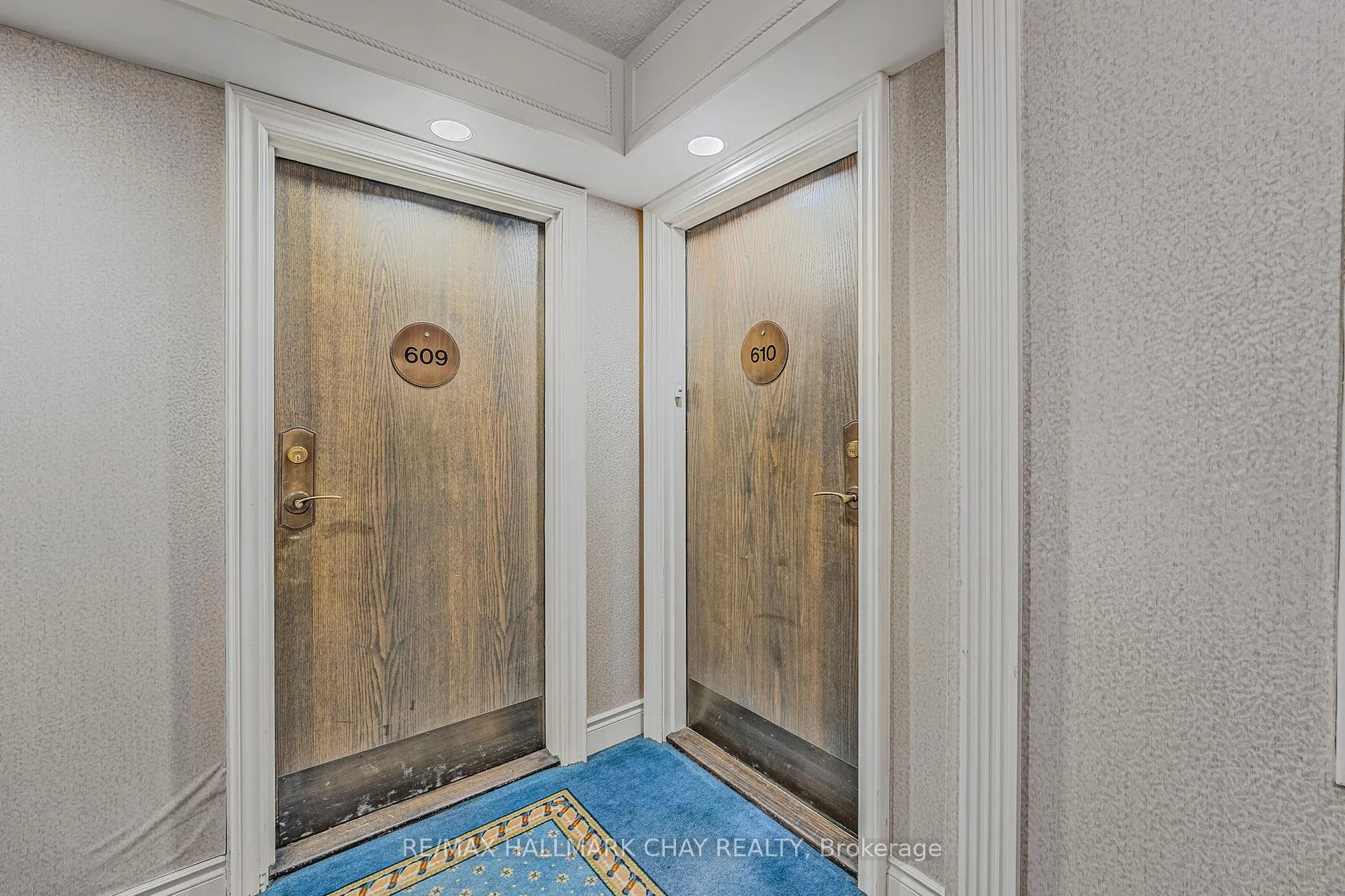 Photo 5 of Unit 610, 65 Ellen Street, Barrie, Lakeshore — HOMEH