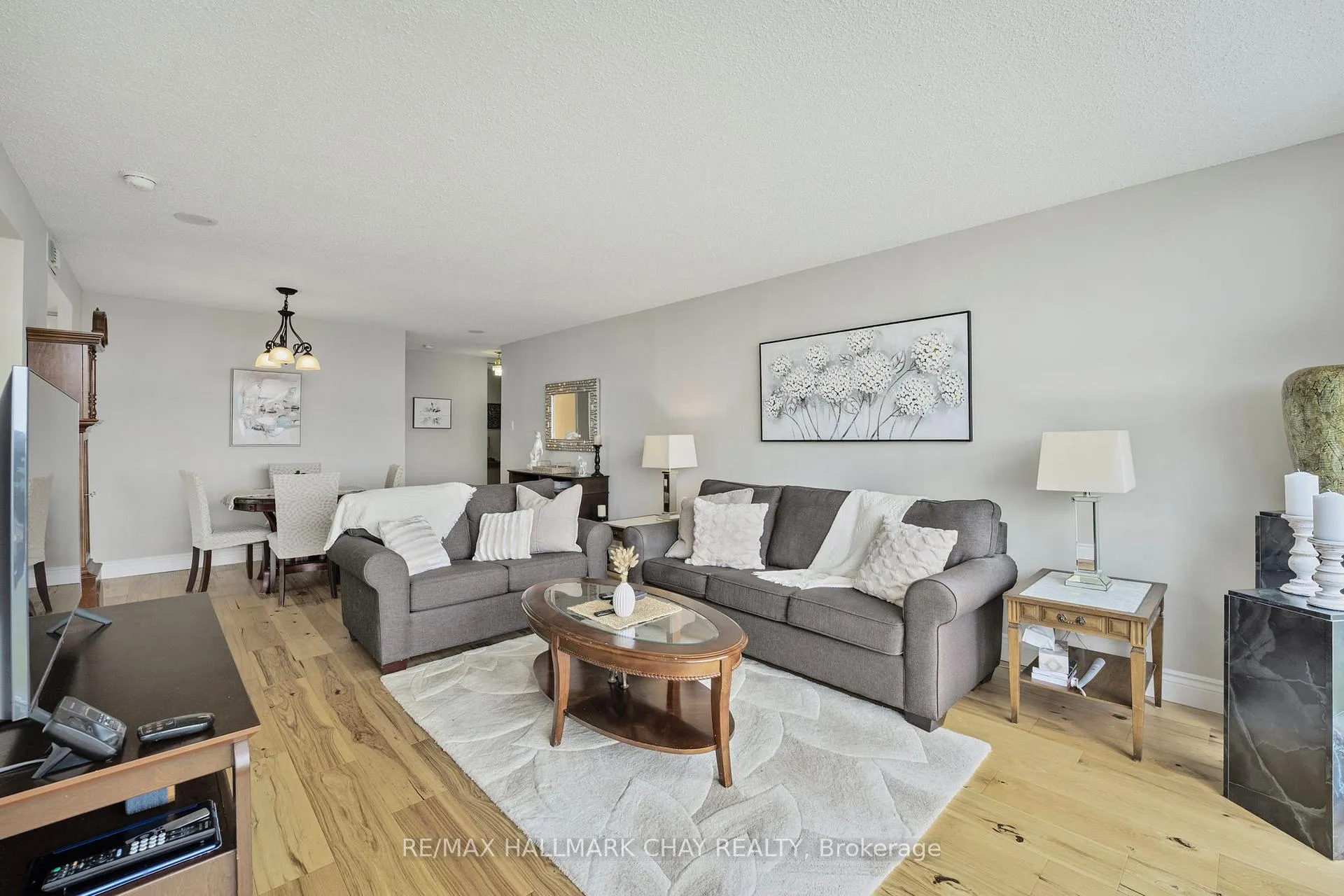 Photo 12 of Unit 610, 65 Ellen Street, Barrie, Lakeshore — HOMEH