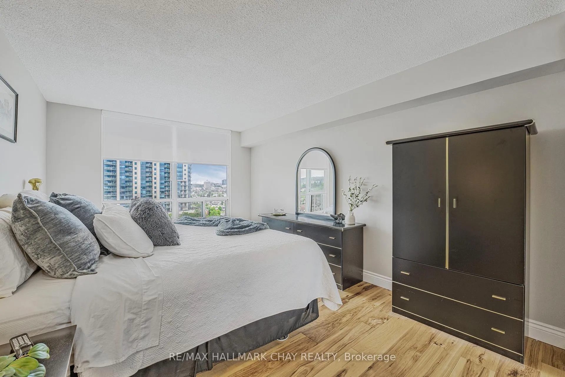 Photo 22 of Unit 610, 65 Ellen Street, Barrie, Lakeshore — HOMEH