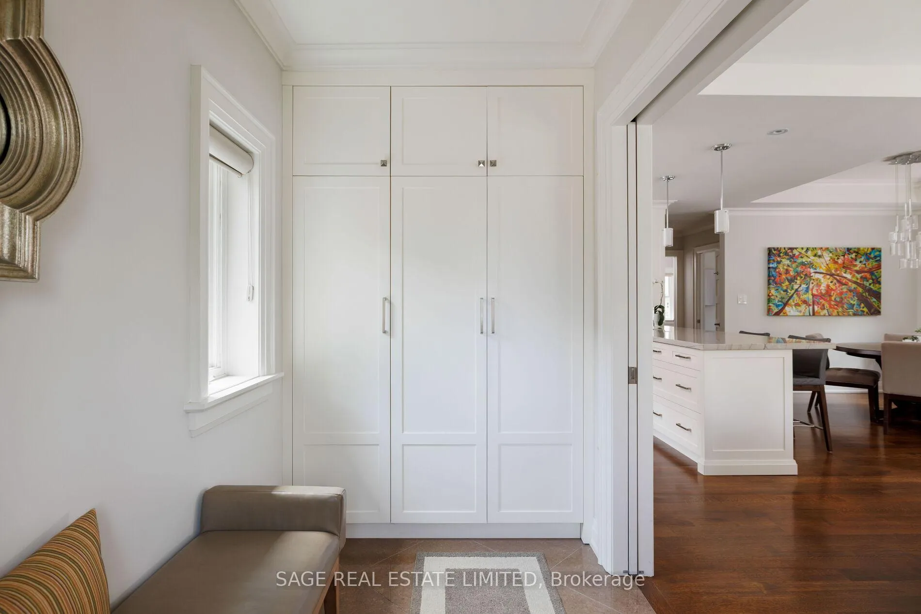 Photo 3 of 102 Humbervale Boulevard, Etobicoke, Stonegate-Queensway — HOMEH
