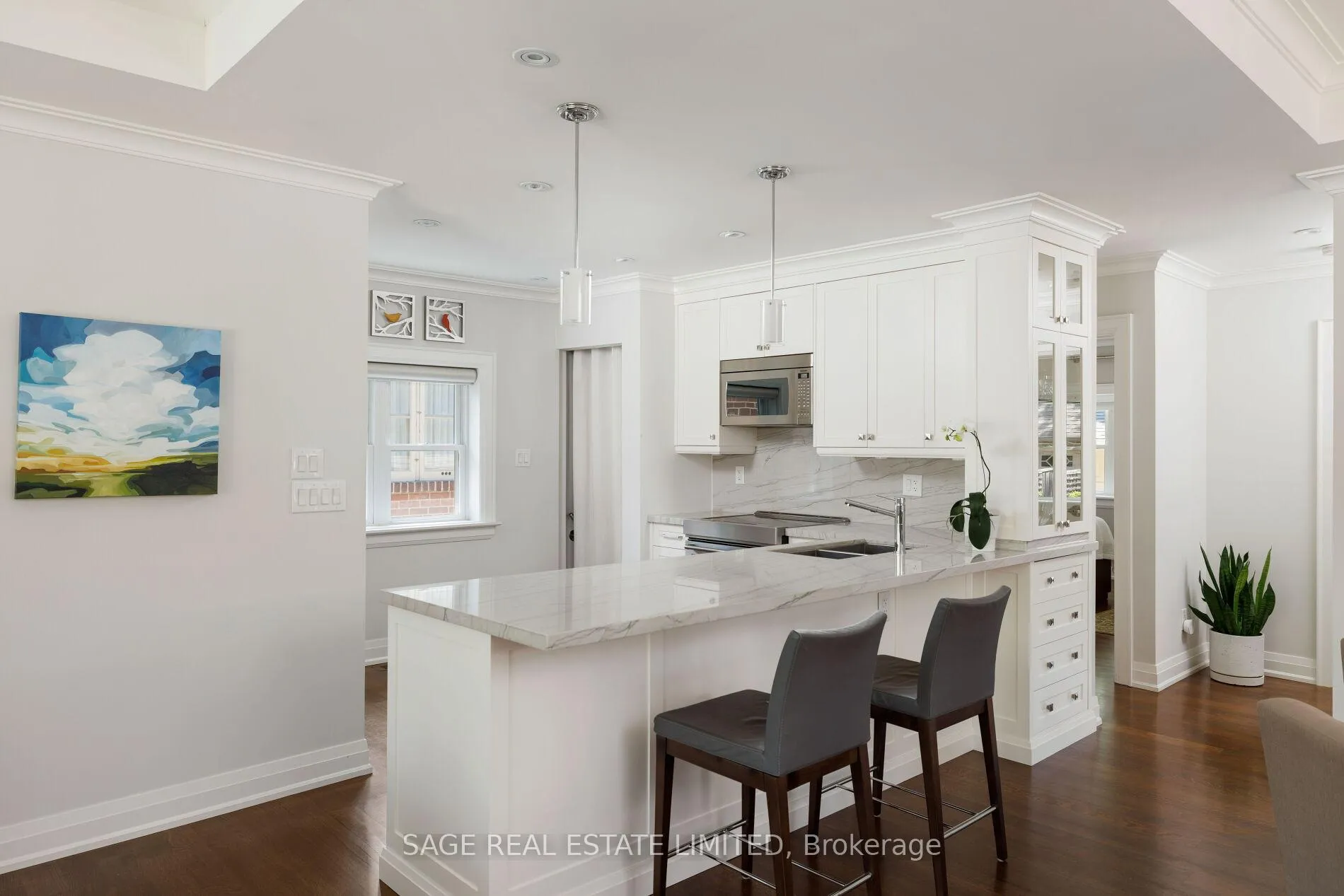 Photo 16 of 102 Humbervale Boulevard, Etobicoke, Stonegate-Queensway — HOMEH