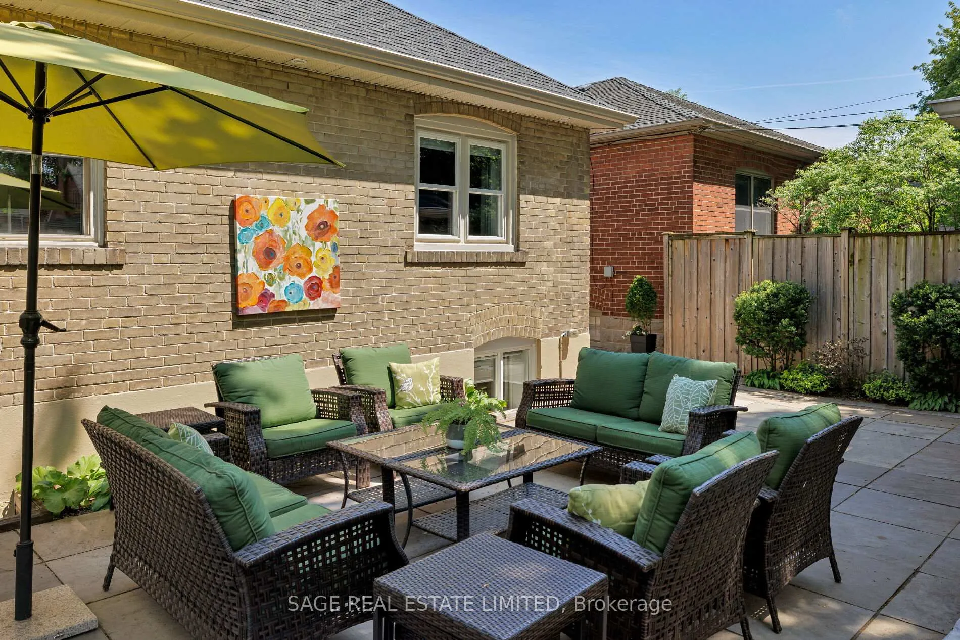 Photo 30 of 102 Humbervale Boulevard, Etobicoke, Stonegate-Queensway — HOMEH