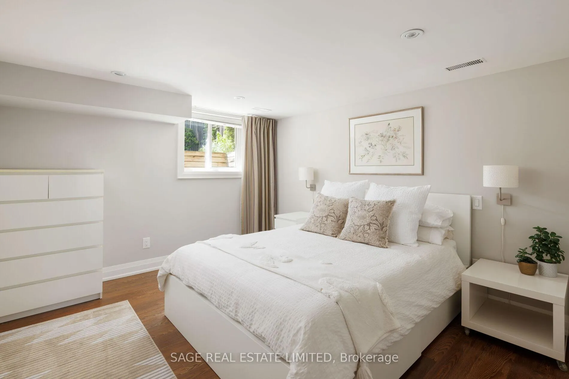 Photo 34 of 102 Humbervale Boulevard, Etobicoke, Stonegate-Queensway — HOMEH