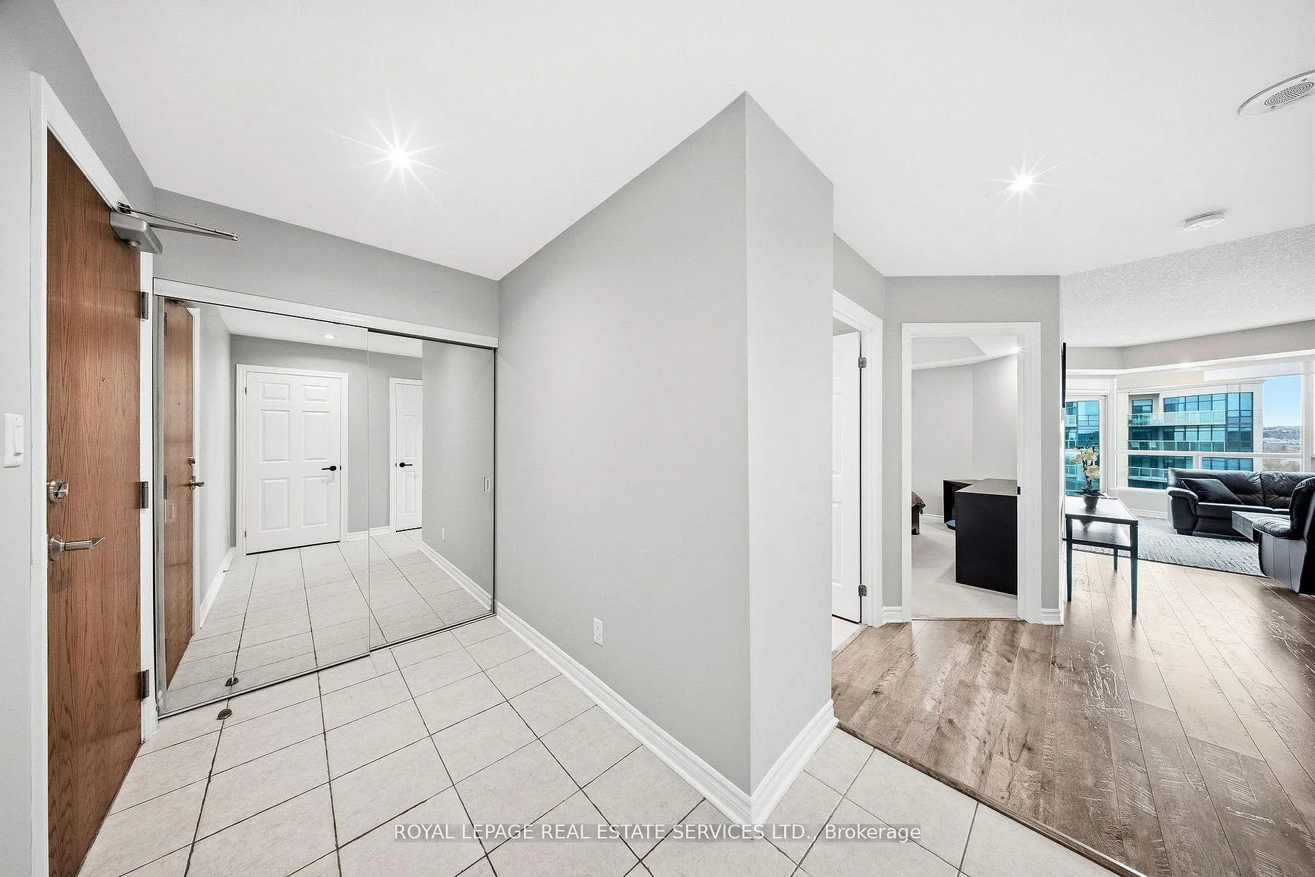 Photo 15 of Unit 1509, 33 Ellen Street, Barrie, City Centre — HOMEH