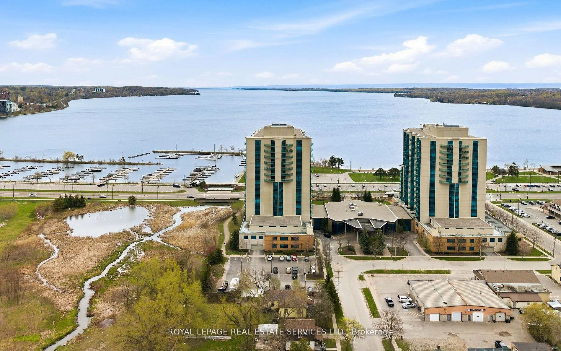 Photo 27 of Unit 1509, 33 Ellen Street, Barrie, City Centre — HOMEH