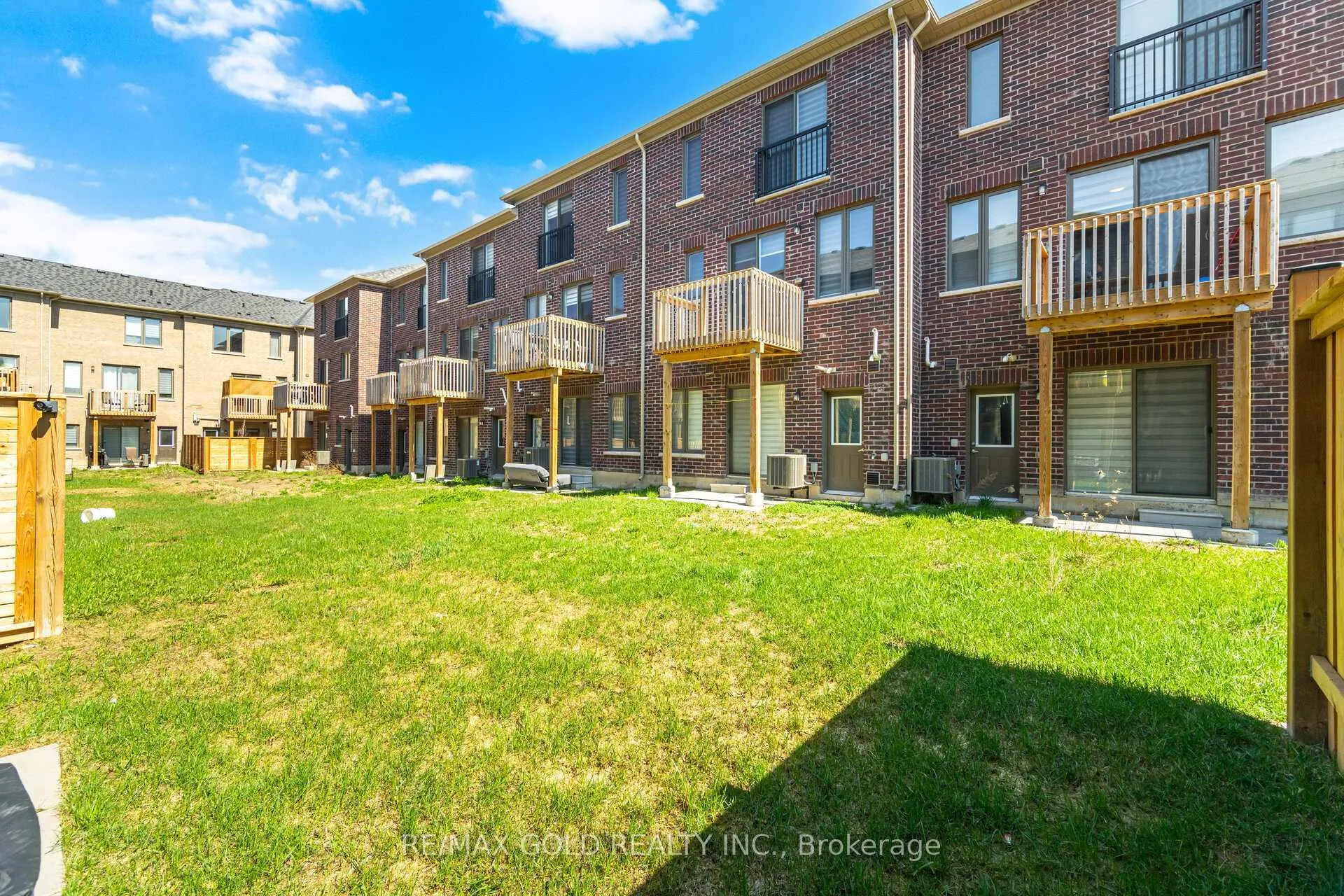 Photo 18 of 13 Lavinia Road, Brampton, Bram East — HOMEH