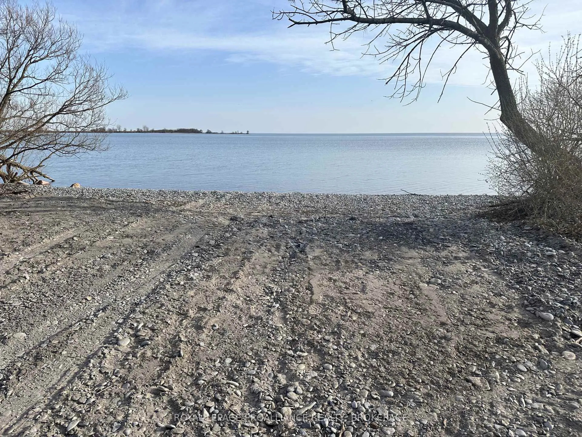 Photo 4 of 68 3rd Concession Road, Frontenac Islands, The Islands — HOMEH
