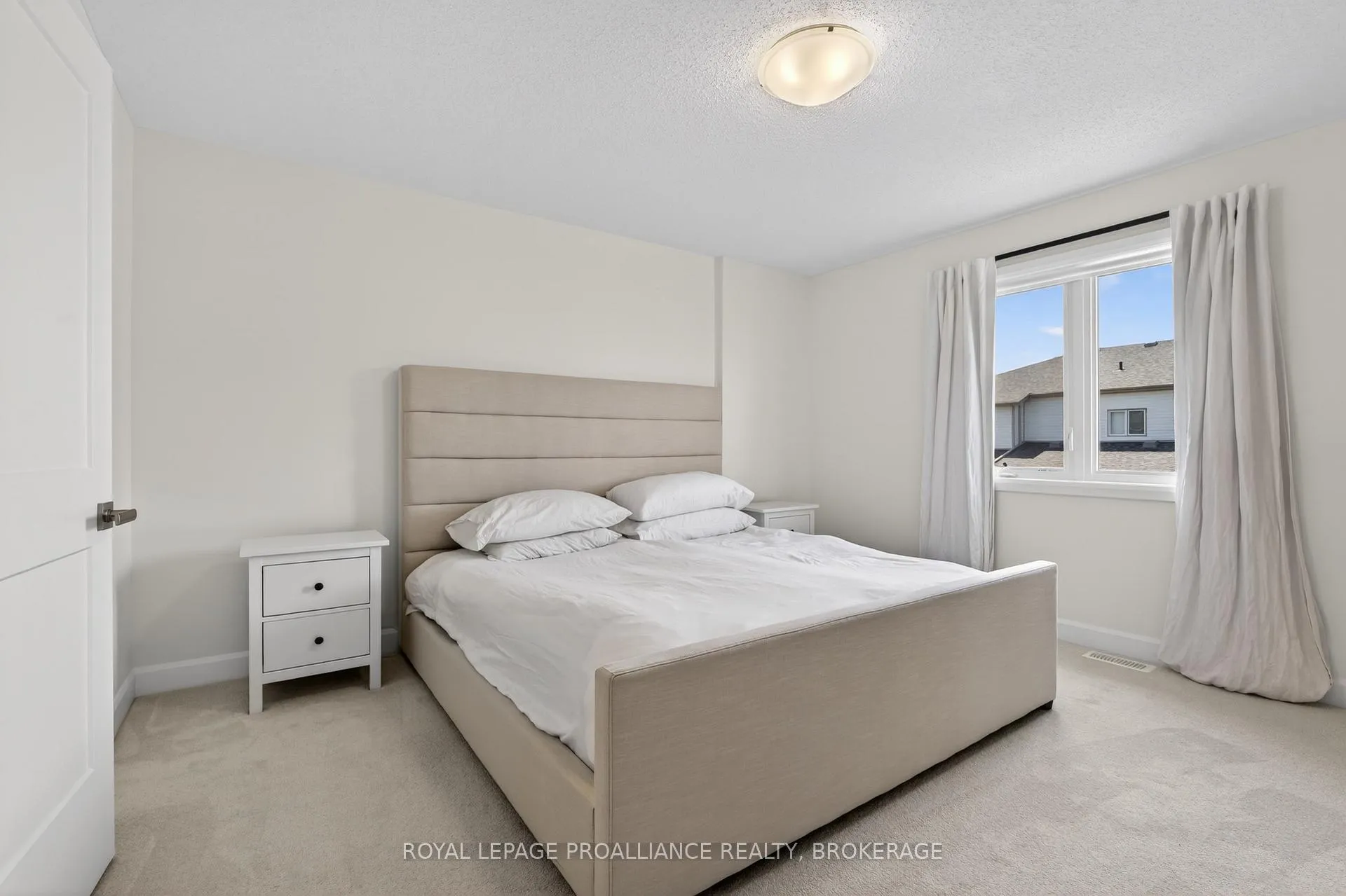 Photo 18 of 1536 Scarlet Street, Kingston, Kingston East (Incl Barret Crt) — HOMEH