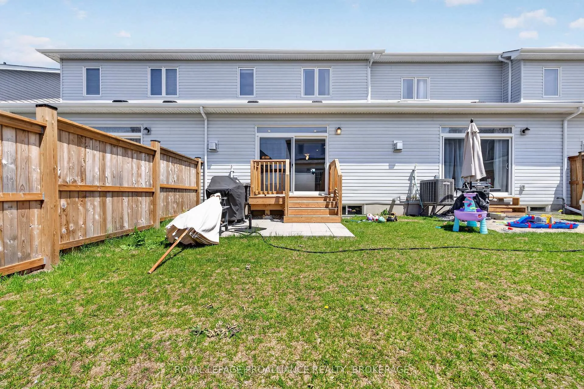 Photo 35 of 1536 Scarlet Street, Kingston, Kingston East (Incl Barret Crt) — HOMEH