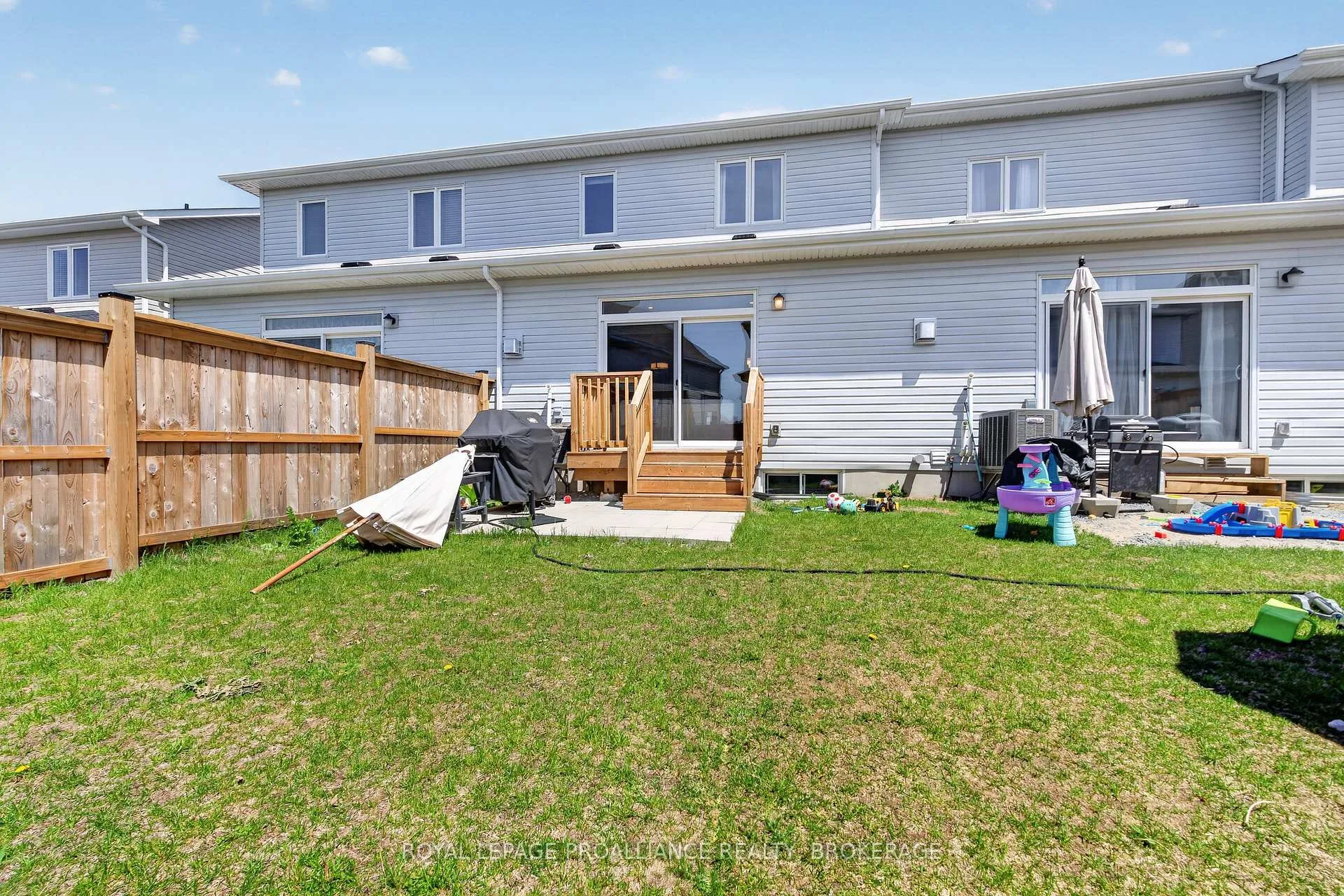 Photo 36 of 1536 Scarlet Street, Kingston, Kingston East (Incl Barret Crt) — HOMEH