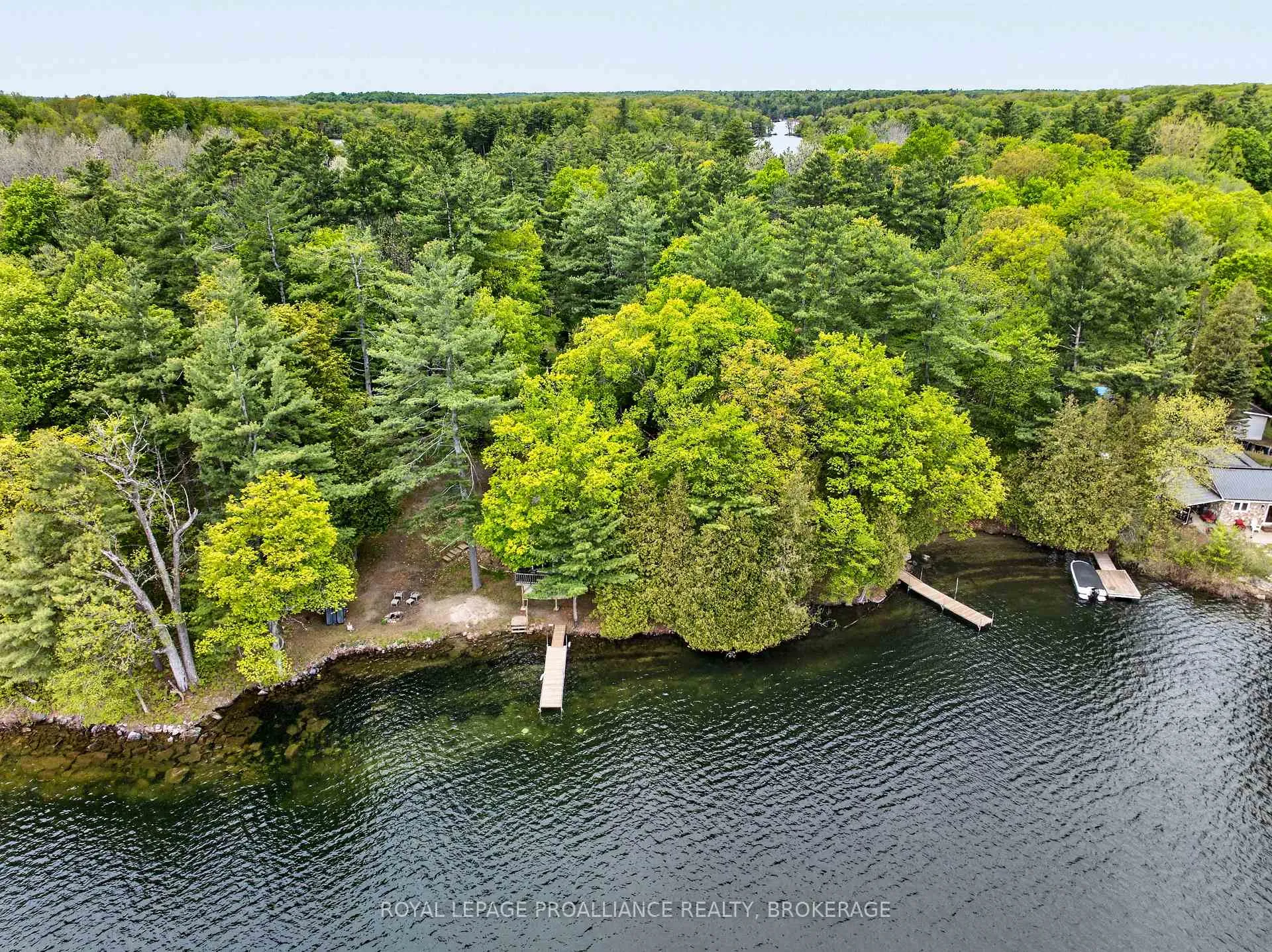 Photo 3 of 805 Burns Lane, Frontenac, Frontenac South — HOMEH