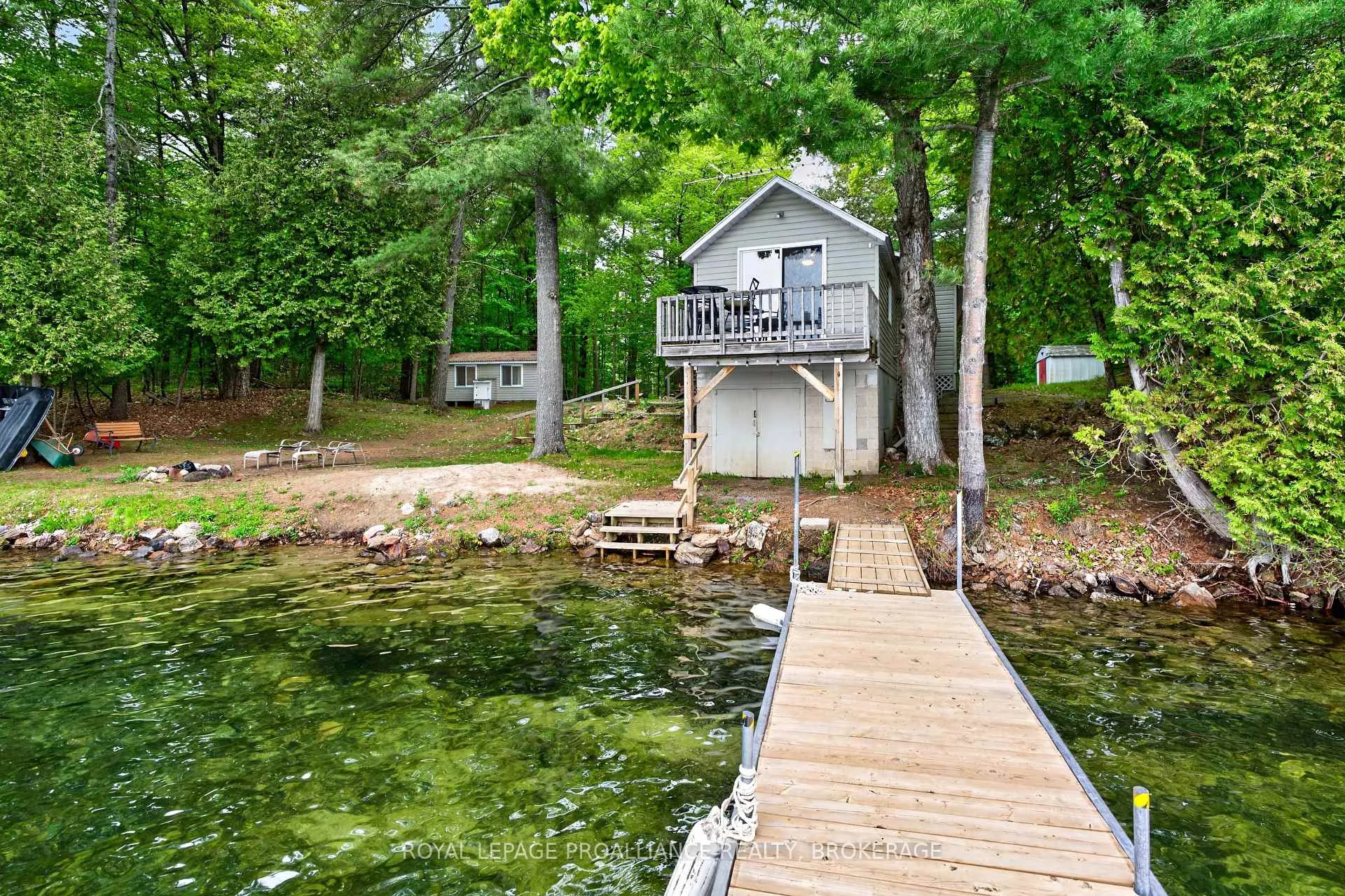 Photo 12 of 805 Burns Lane, Frontenac, Frontenac South — HOMEH