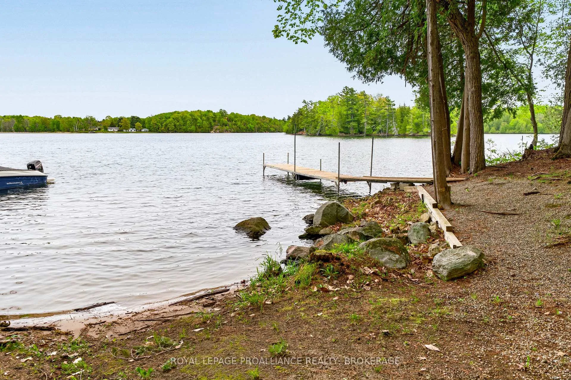 Photo 13 of 805 Burns Lane, Frontenac, Frontenac South — HOMEH