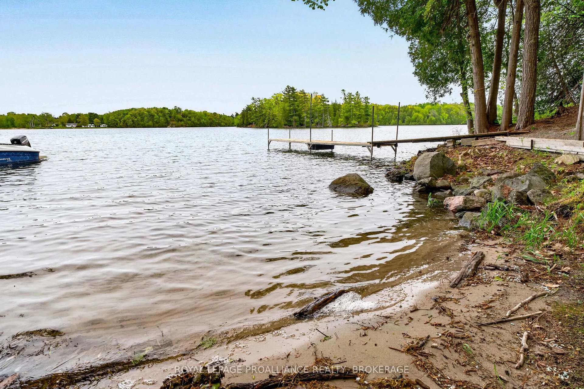 Photo 14 of 805 Burns Lane, Frontenac, Frontenac South — HOMEH