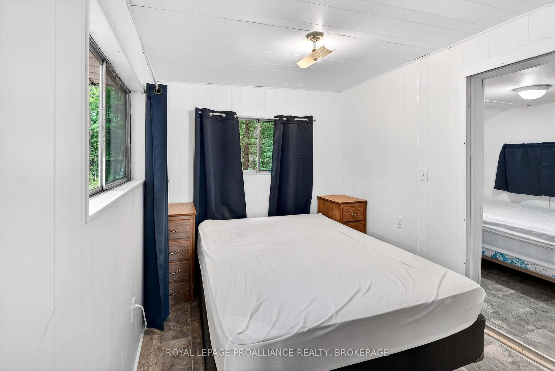 Photo 35 of 805 Burns Lane, Frontenac, Frontenac South — HOMEH