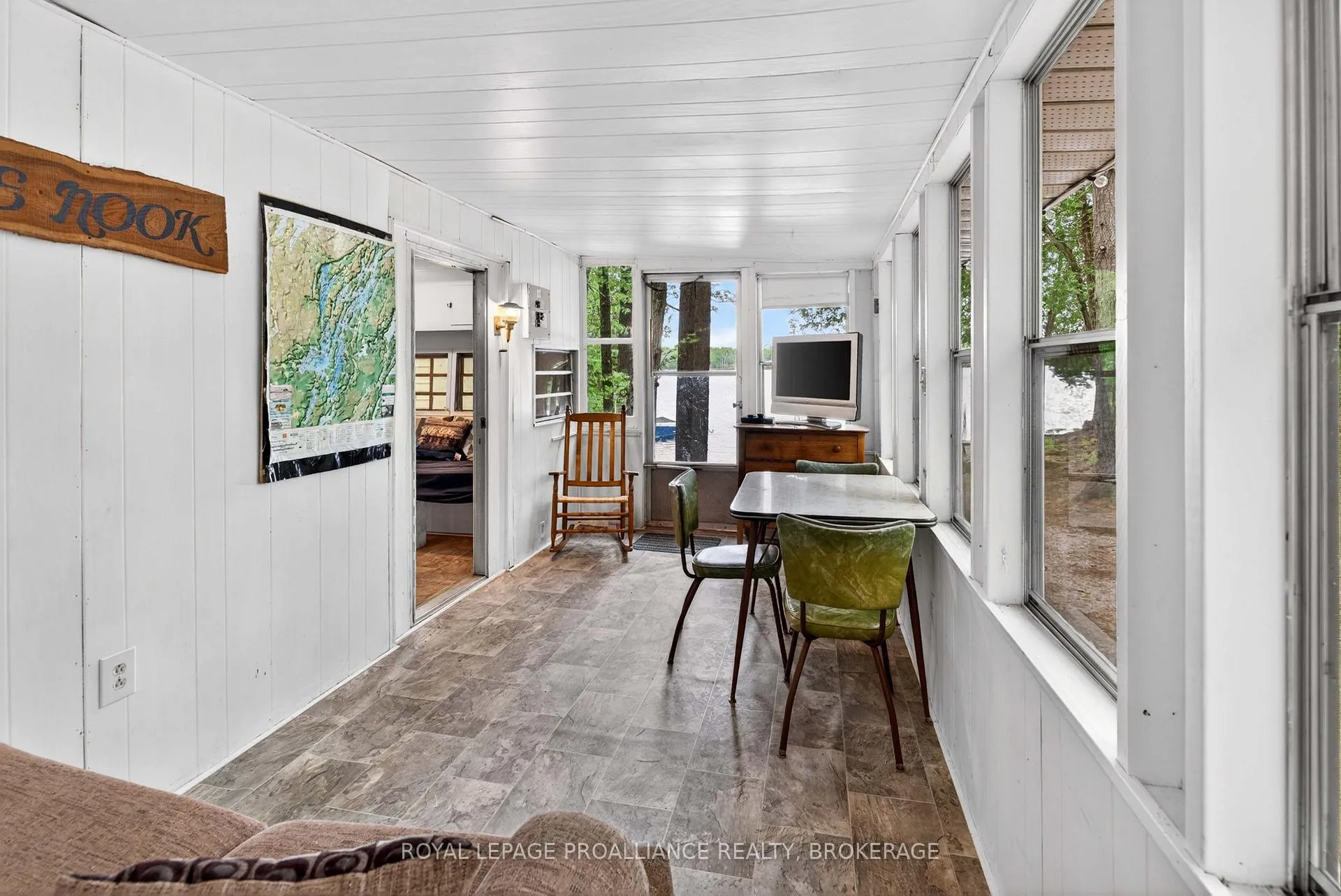 Photo 37 of 805 Burns Lane, Frontenac, Frontenac South — HOMEH