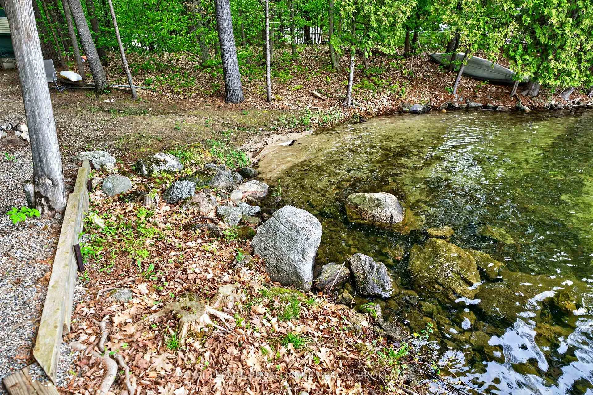 Photo 49 of 805 Burns Lane, Frontenac, Frontenac South — HOMEH