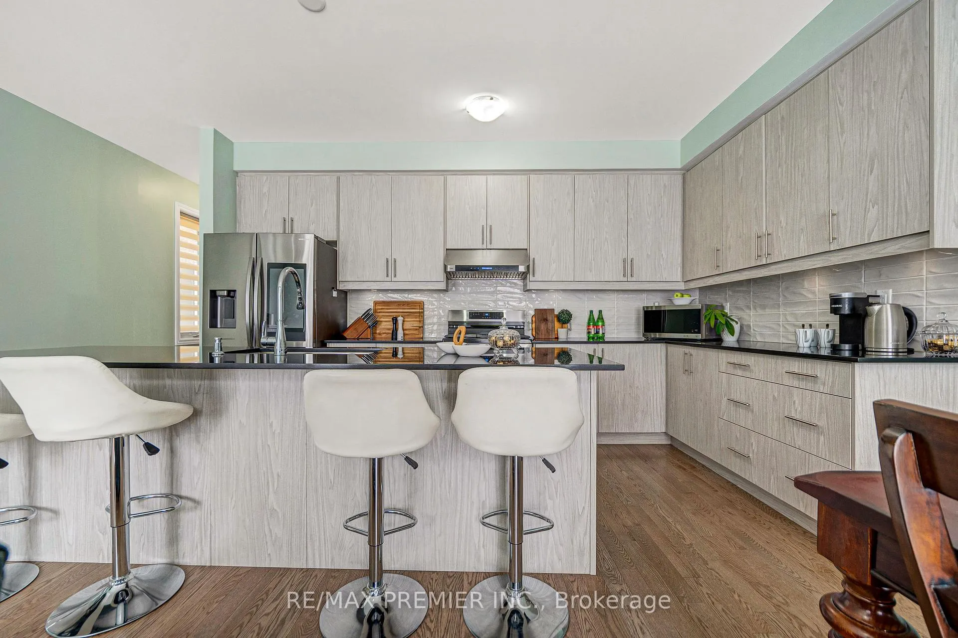 Photo 12 of 55 Singhampton Road, Vaughan, Kleinburg — HOMEH
