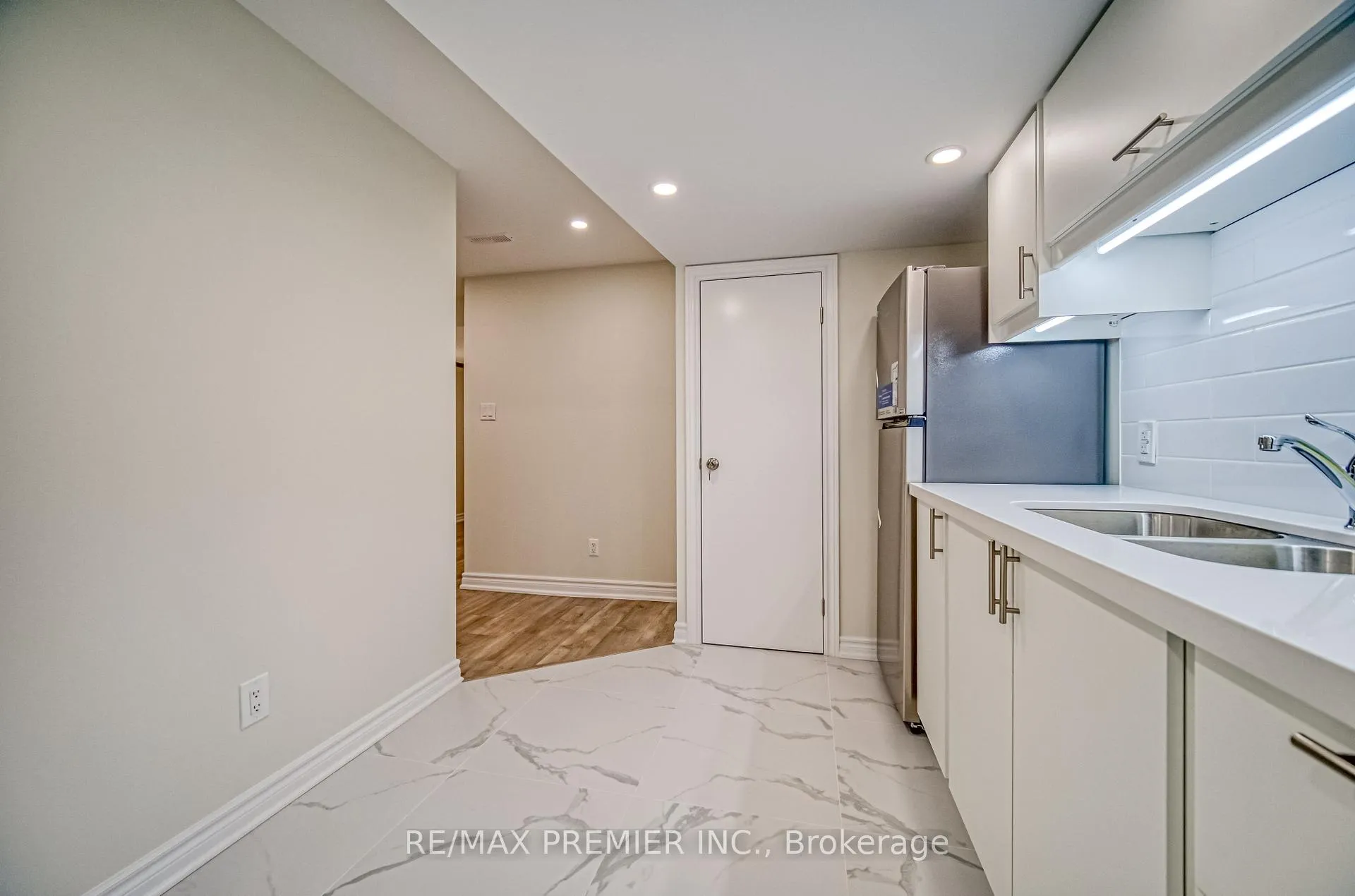 Photo 40 of 55 Singhampton Road, Vaughan, Kleinburg — HOMEH