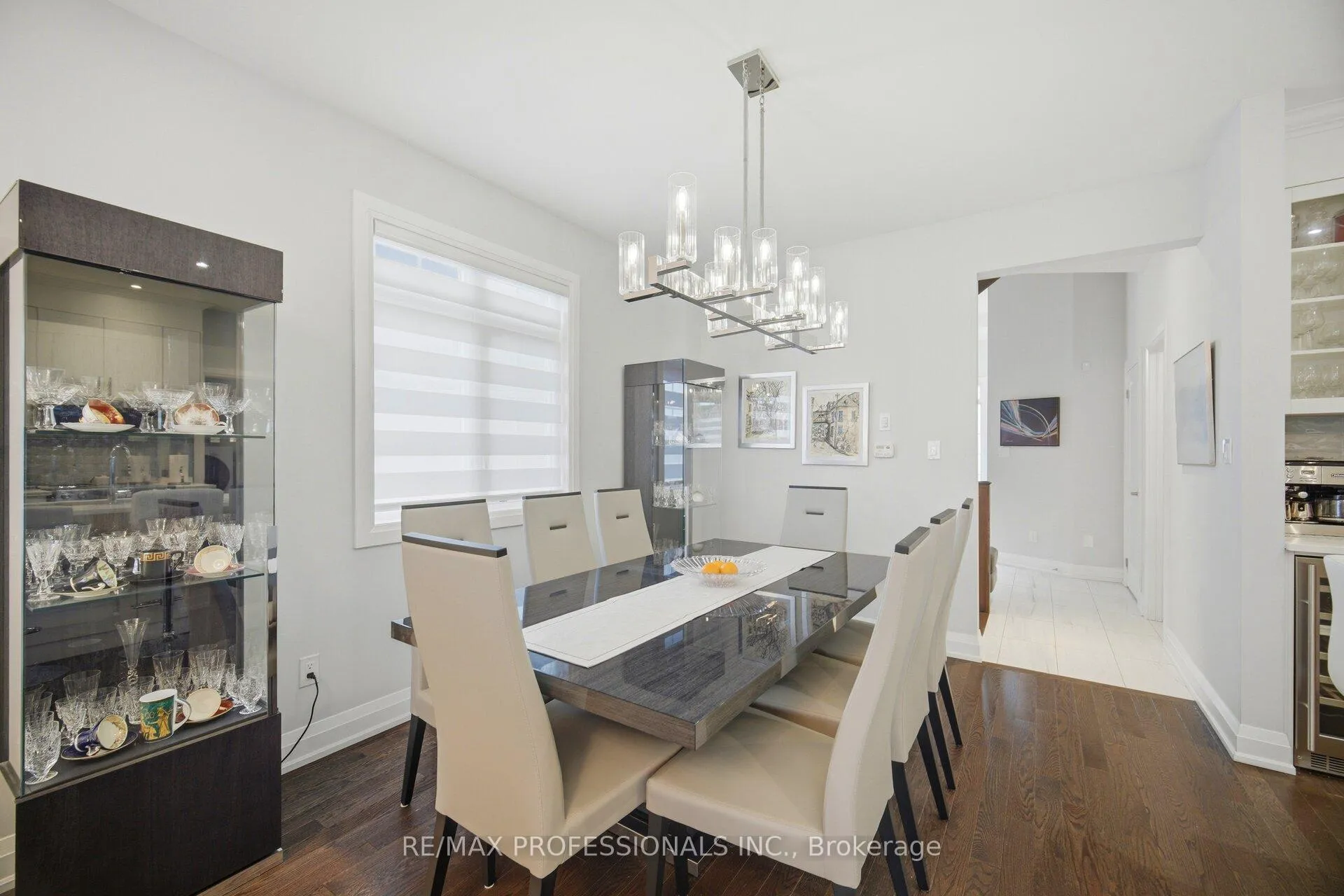 Photo 12 of 40 Bluestone Crescent, Brampton, Sandringham-Wellington — HOMEH