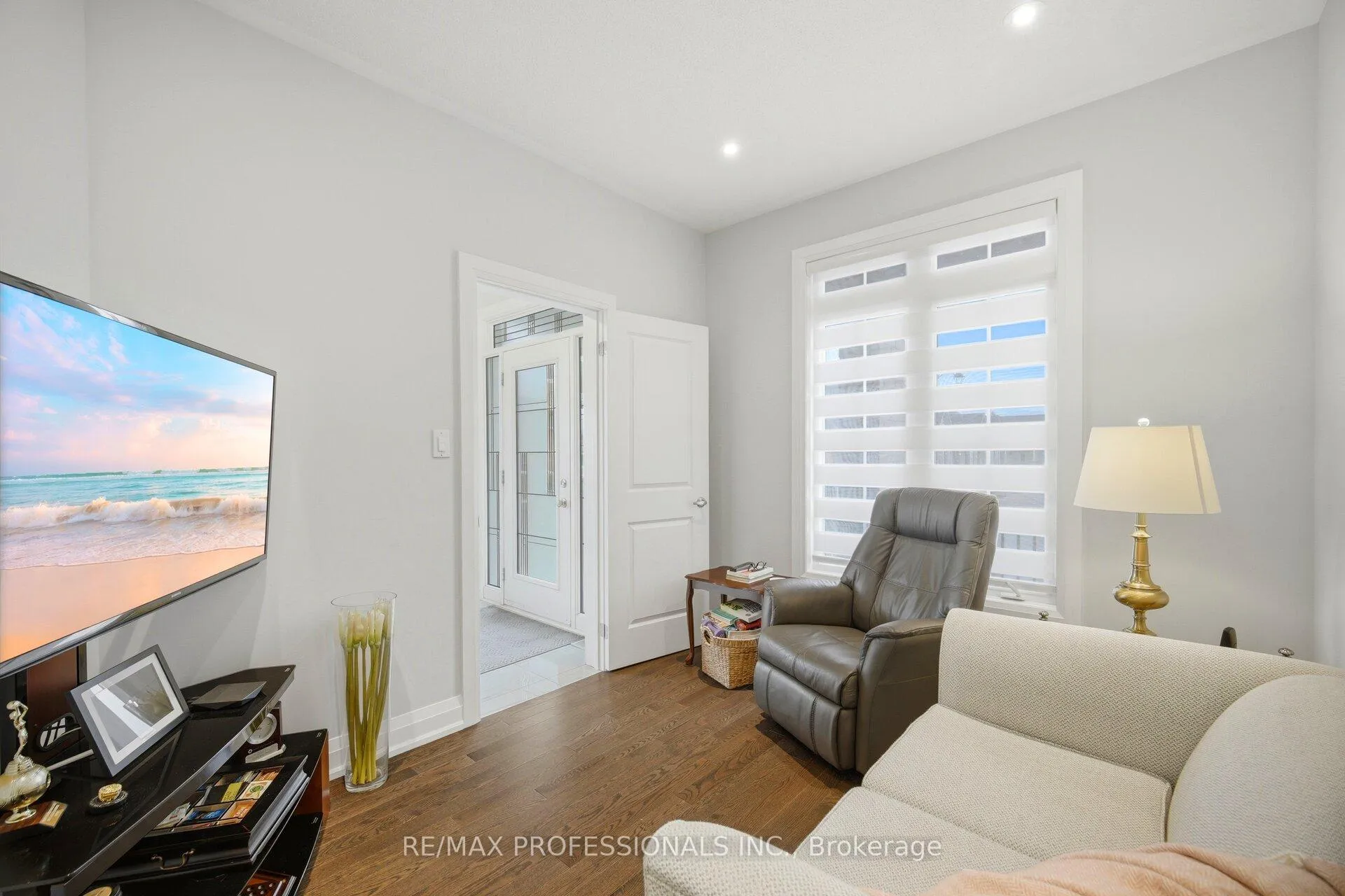 Photo 20 of 40 Bluestone Crescent, Brampton, Sandringham-Wellington — HOMEH