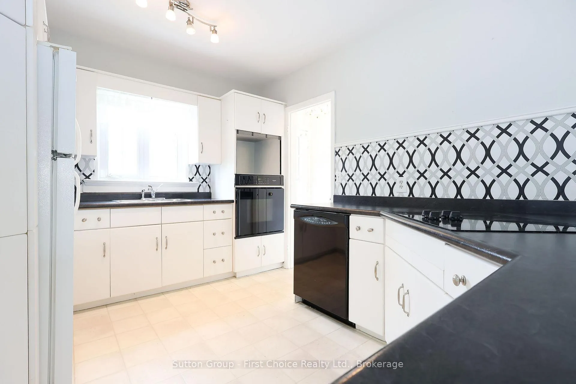 Photo 9 of 2978 Line 34, Perth East, North Easthope — HOMEH