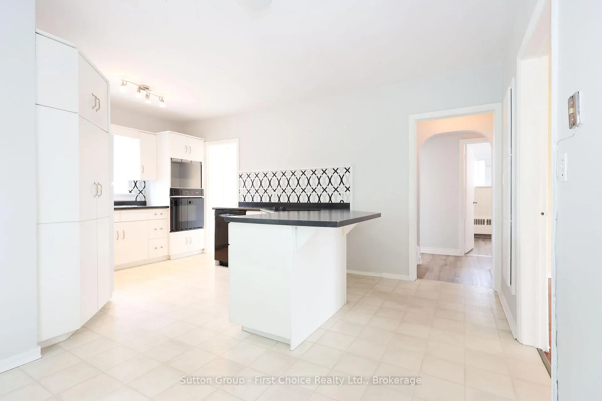 Photo 12 of 2978 Line 34, Perth East, North Easthope — HOMEH