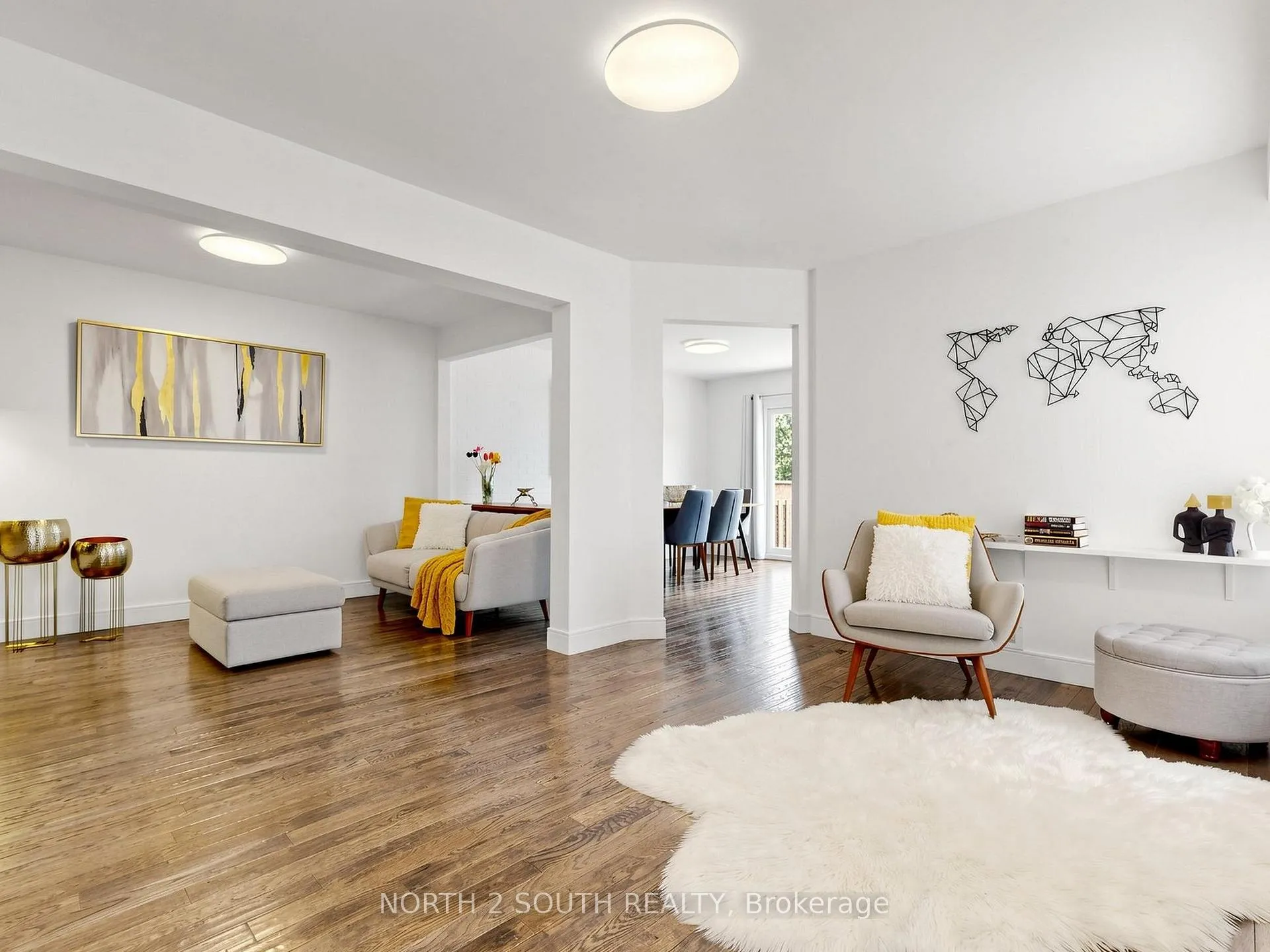 Photo 4 of Unit 94, 109 Pinedale Gate, Vaughan, East Woodbridge — HOMEH