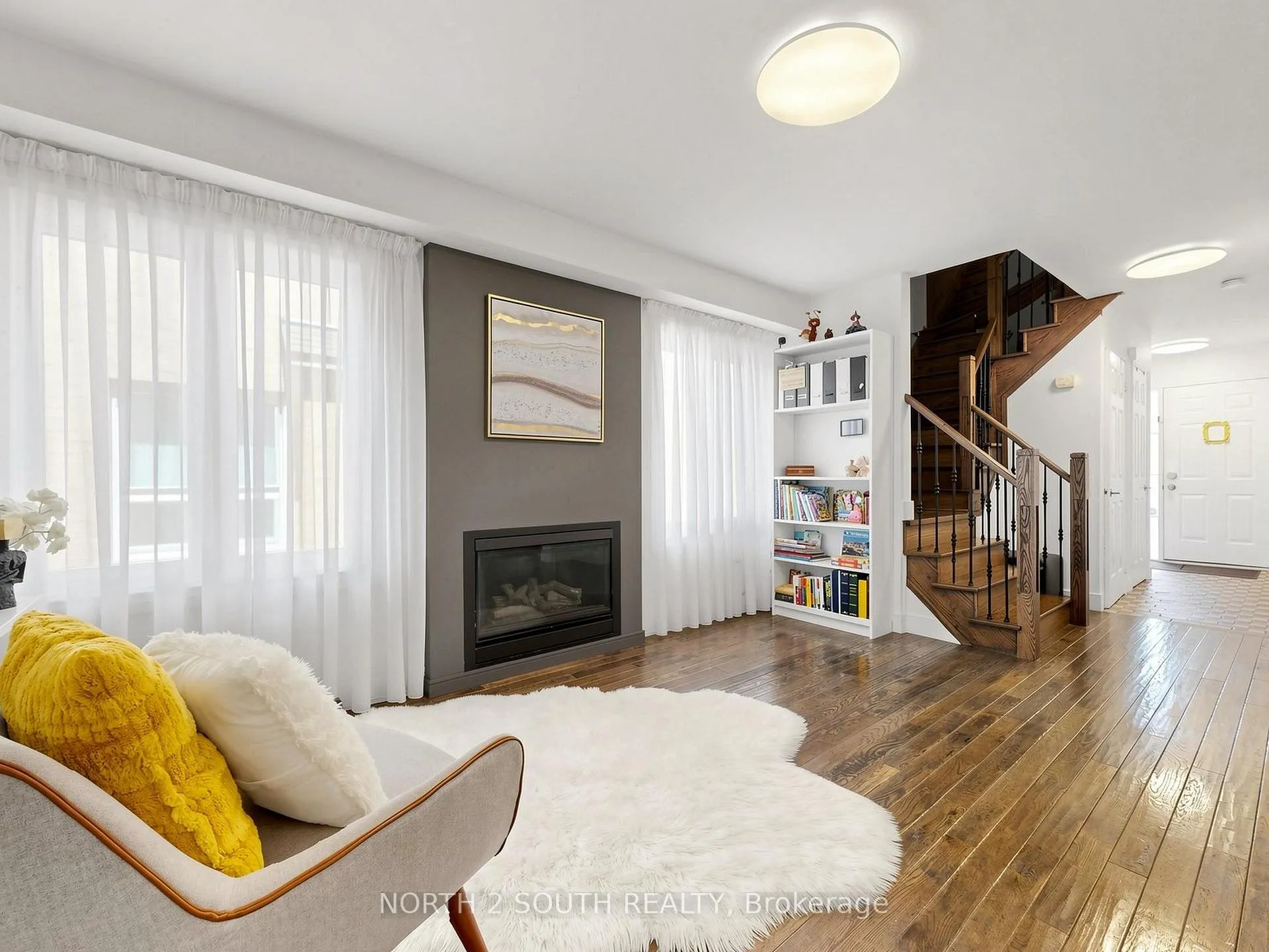 Photo 6 of Unit 94, 109 Pinedale Gate, Vaughan, East Woodbridge — HOMEH