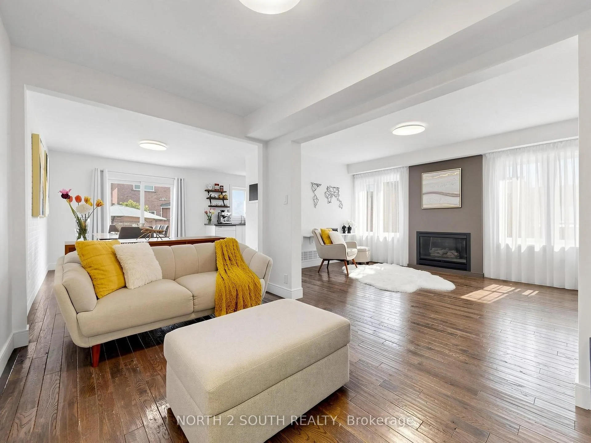 Photo 8 of Unit 94, 109 Pinedale Gate, Vaughan, East Woodbridge — HOMEH