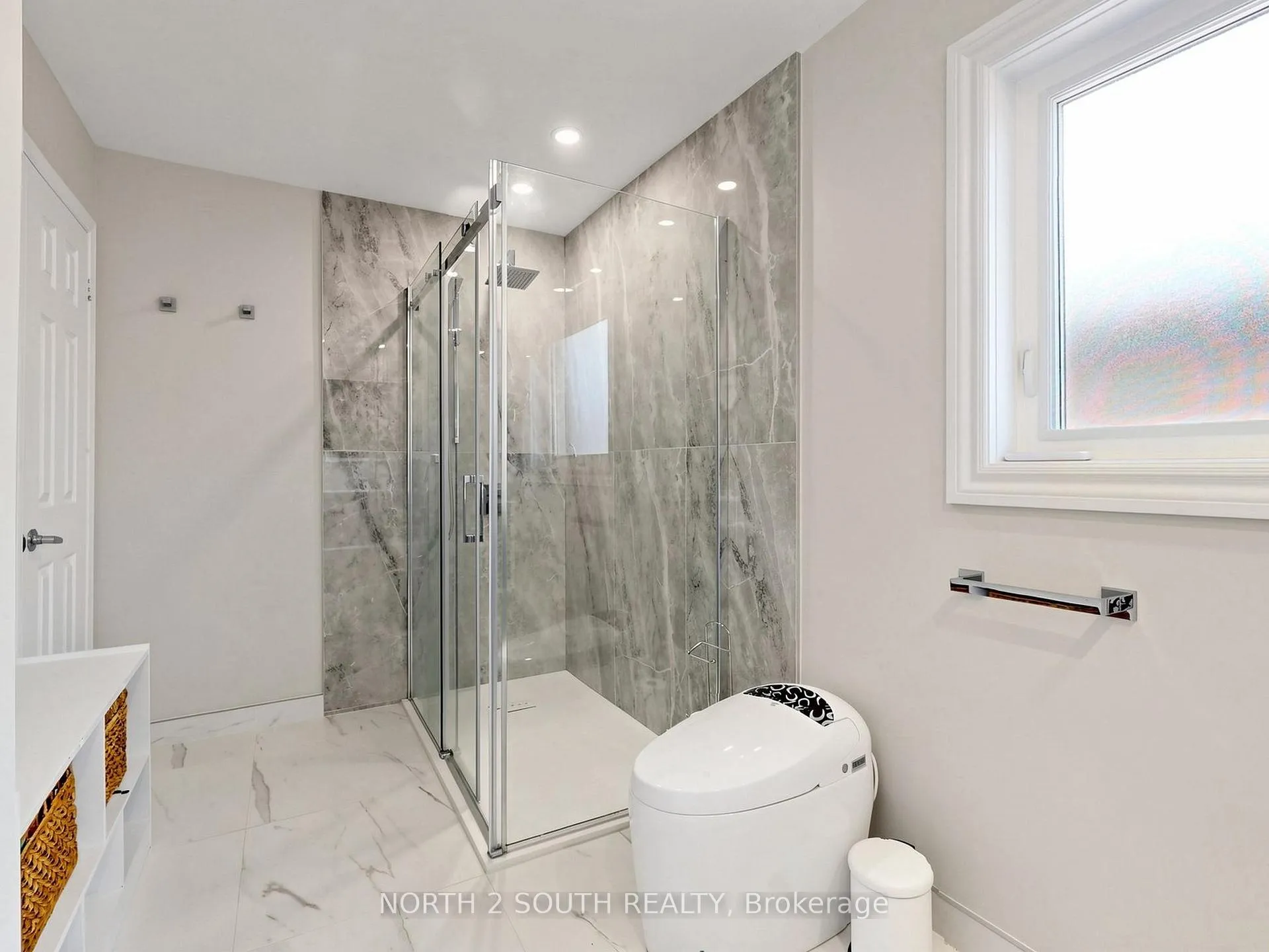 Photo 21 of Unit 94, 109 Pinedale Gate, Vaughan, East Woodbridge — HOMEH