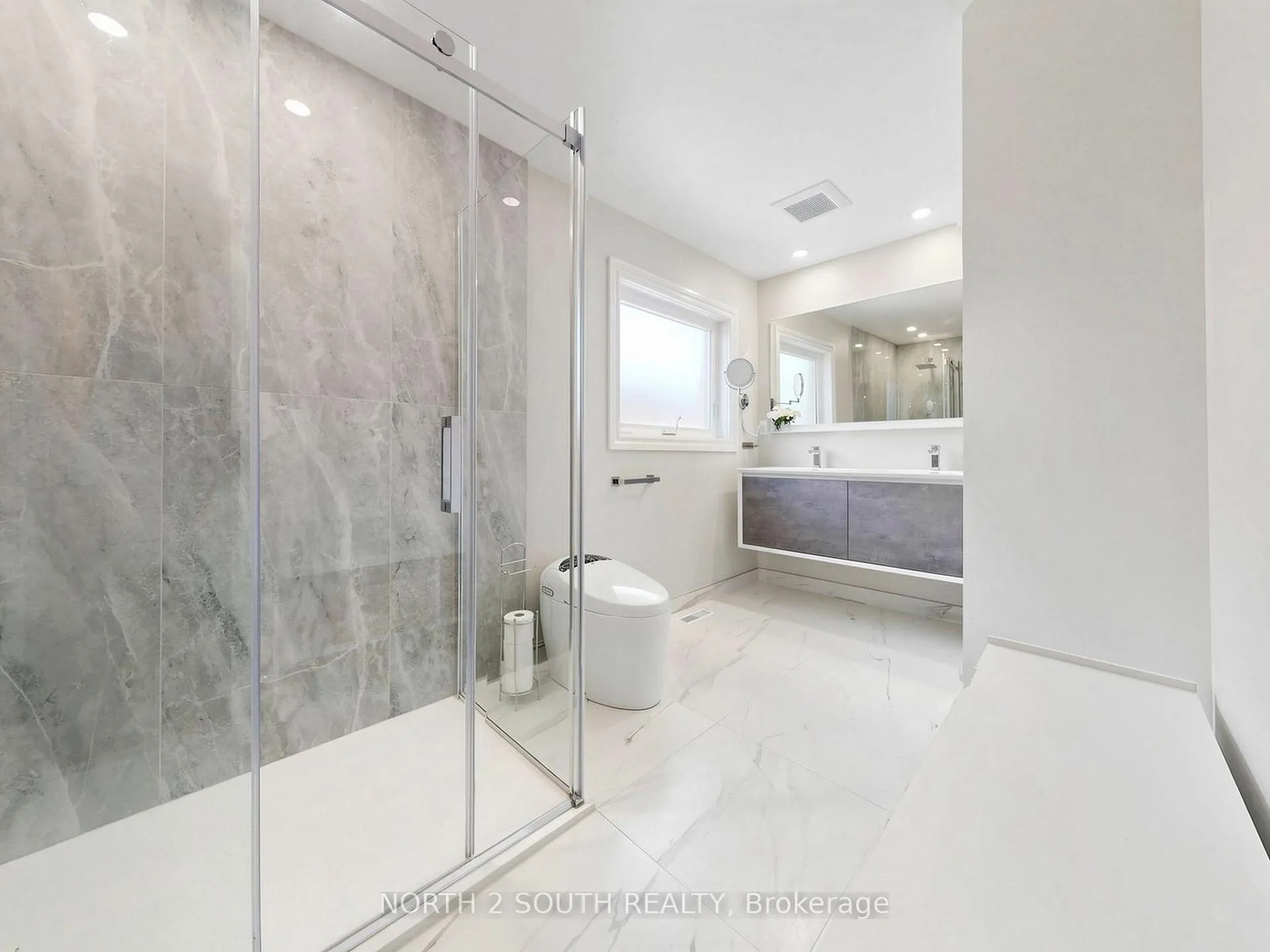 Photo 22 of Unit 94, 109 Pinedale Gate, Vaughan, East Woodbridge — HOMEH