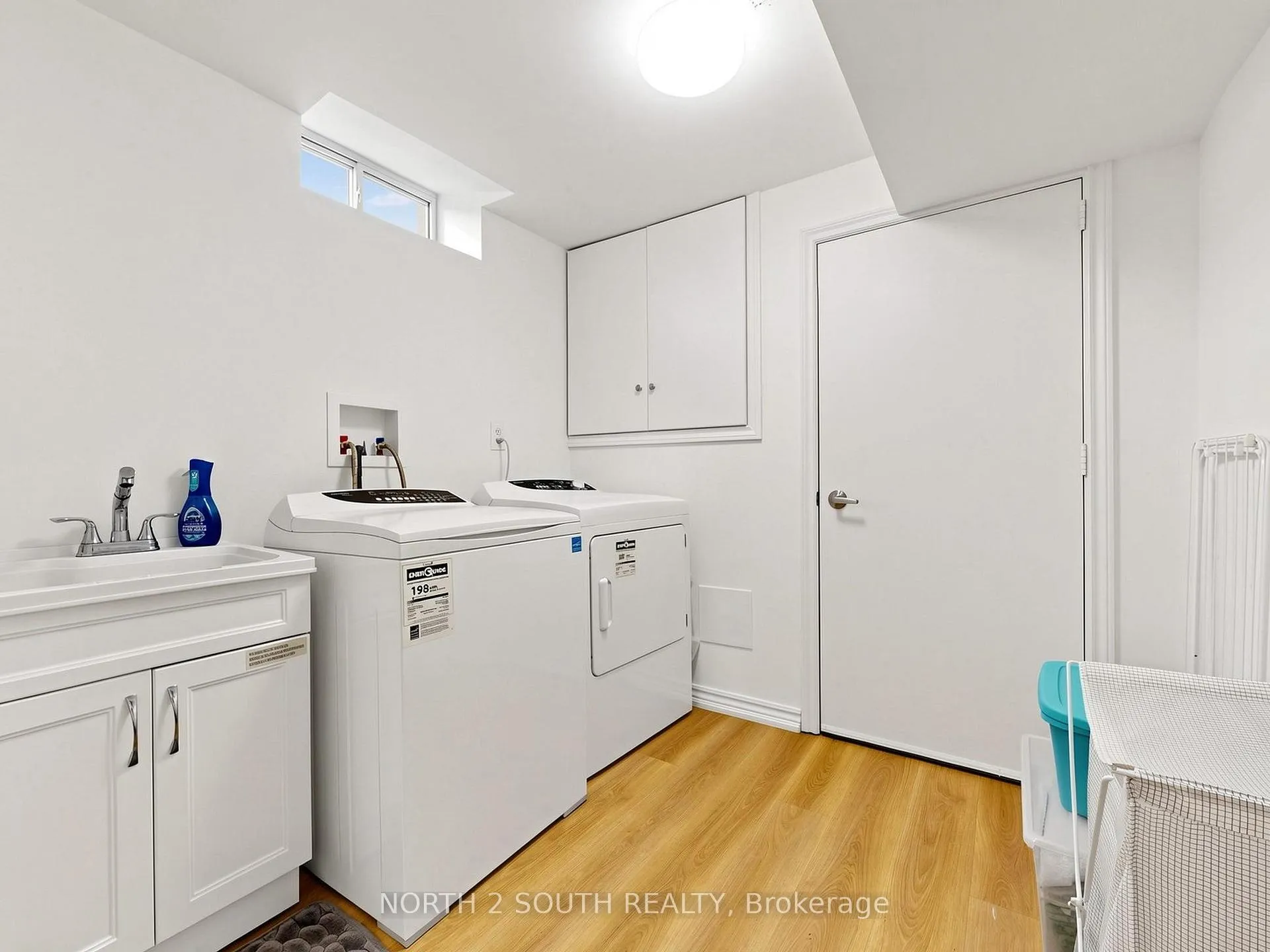 Photo 36 of Unit 94, 109 Pinedale Gate, Vaughan, East Woodbridge — HOMEH