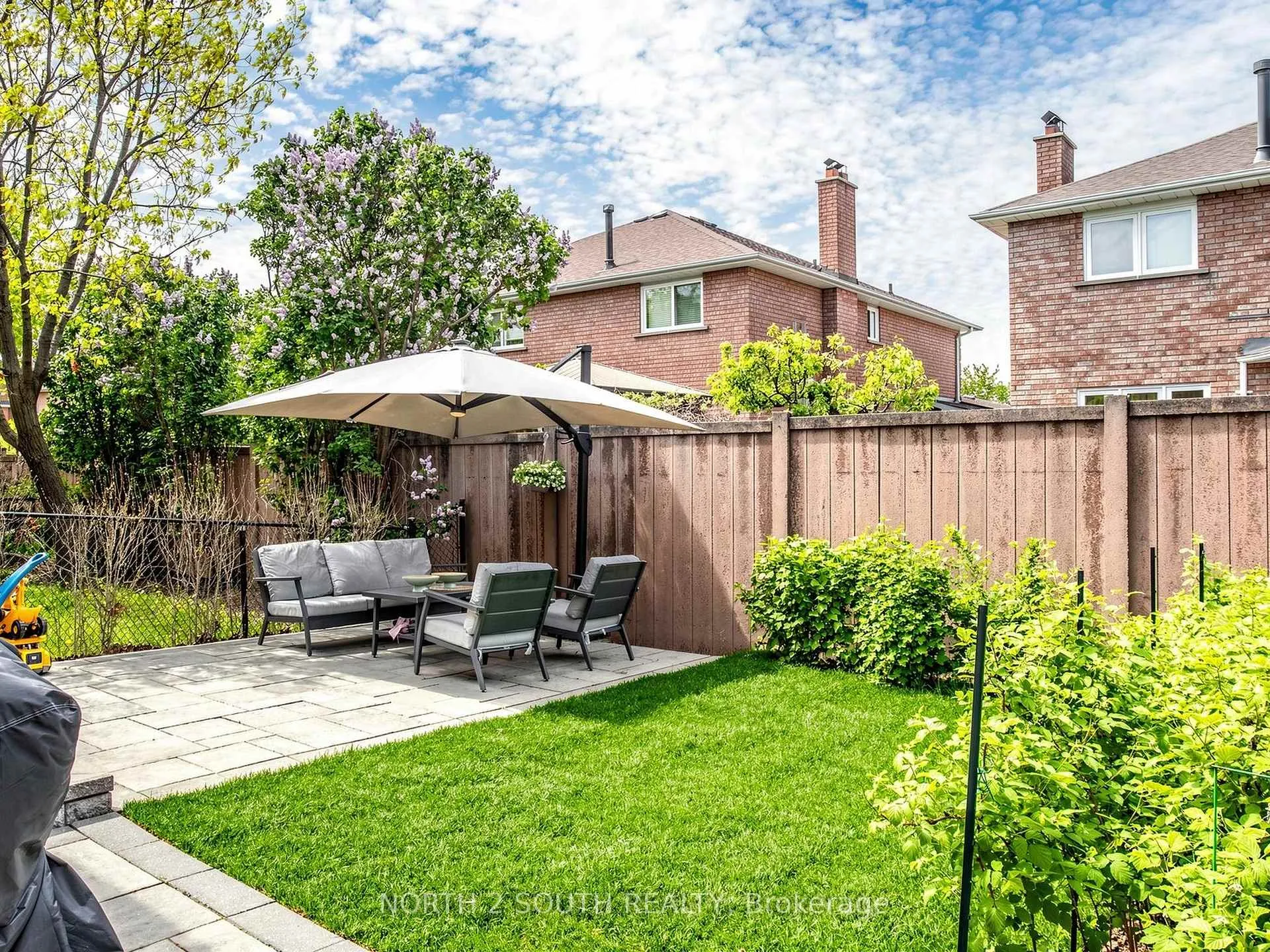Photo 38 of Unit 94, 109 Pinedale Gate, Vaughan, East Woodbridge — HOMEH