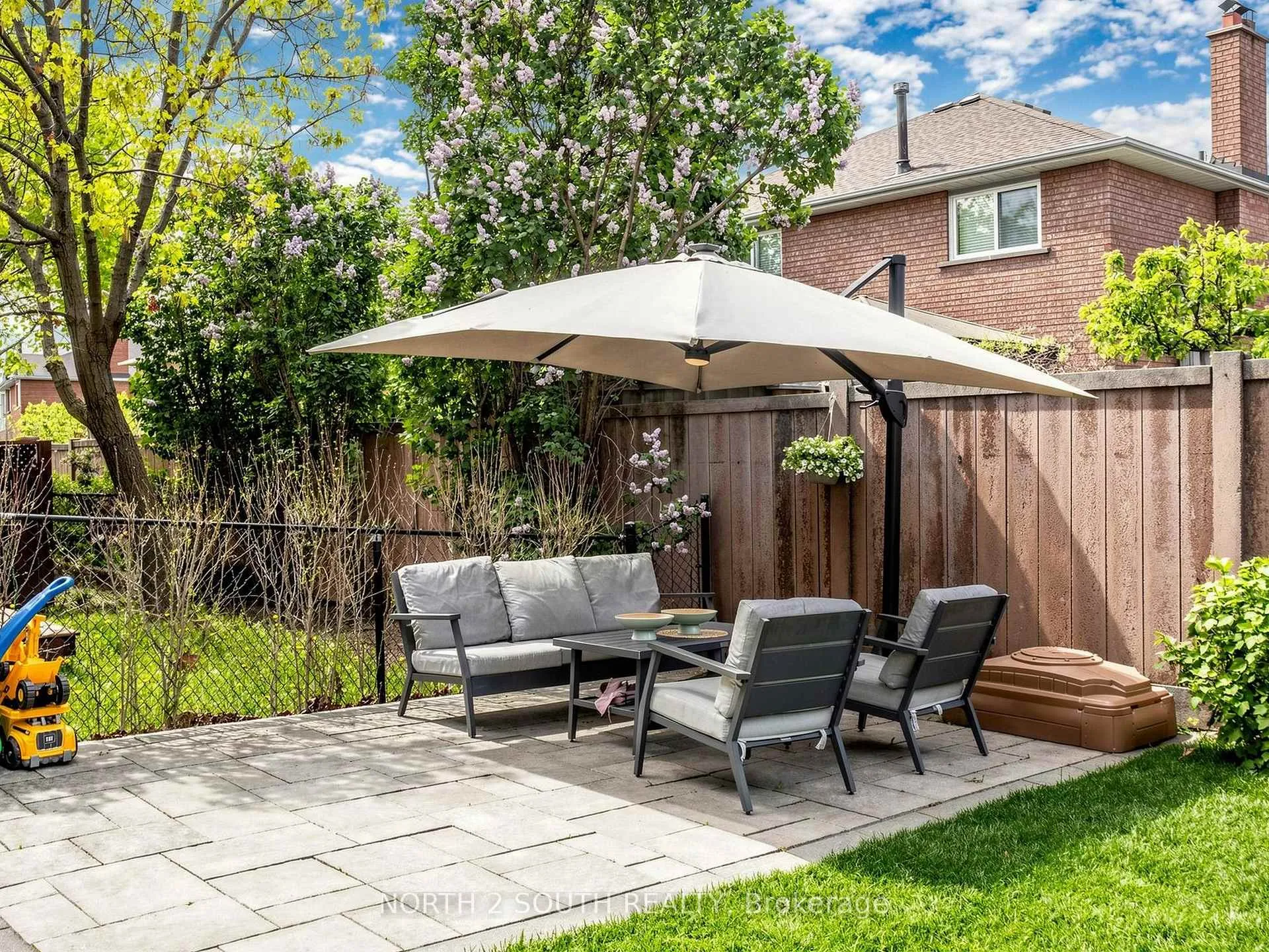 Photo 39 of Unit 94, 109 Pinedale Gate, Vaughan, East Woodbridge — HOMEH