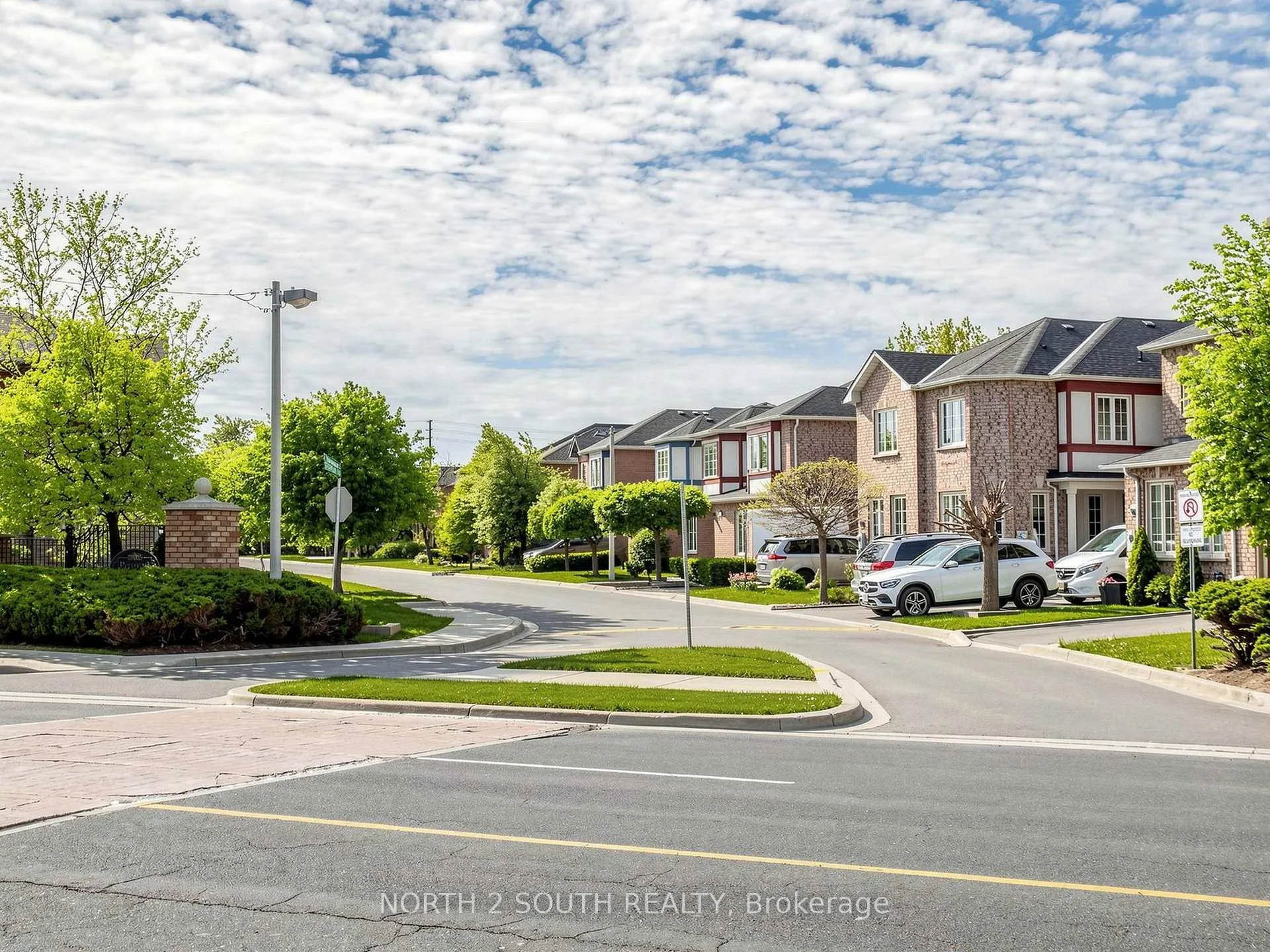 Photo 43 of Unit 94, 109 Pinedale Gate, Vaughan, East Woodbridge — HOMEH