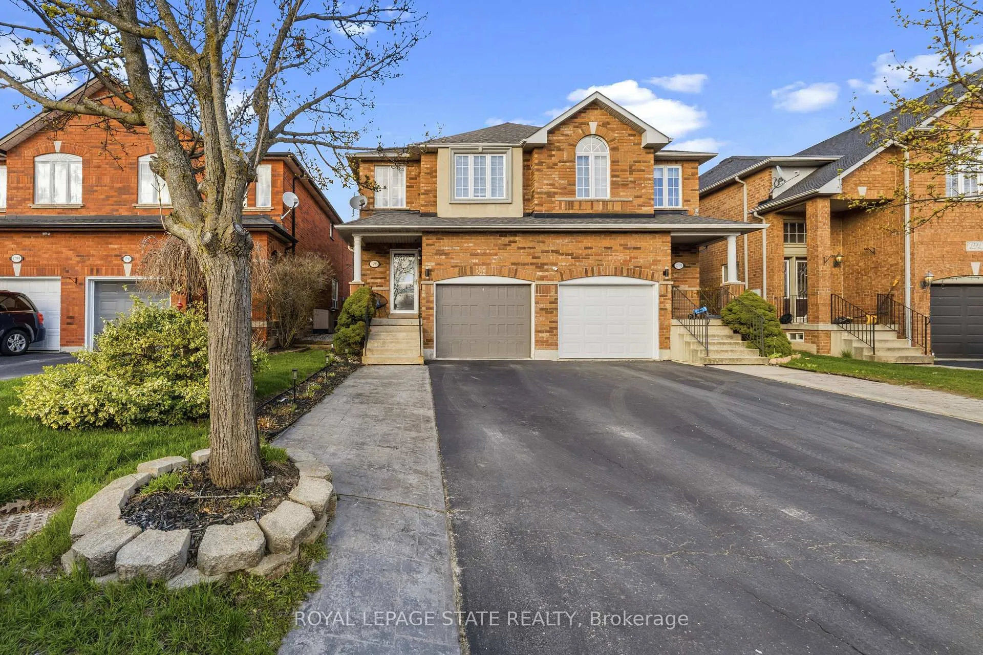 Photo 1 of 1795 Creek Way, Burlington, Uptown — HOMEH