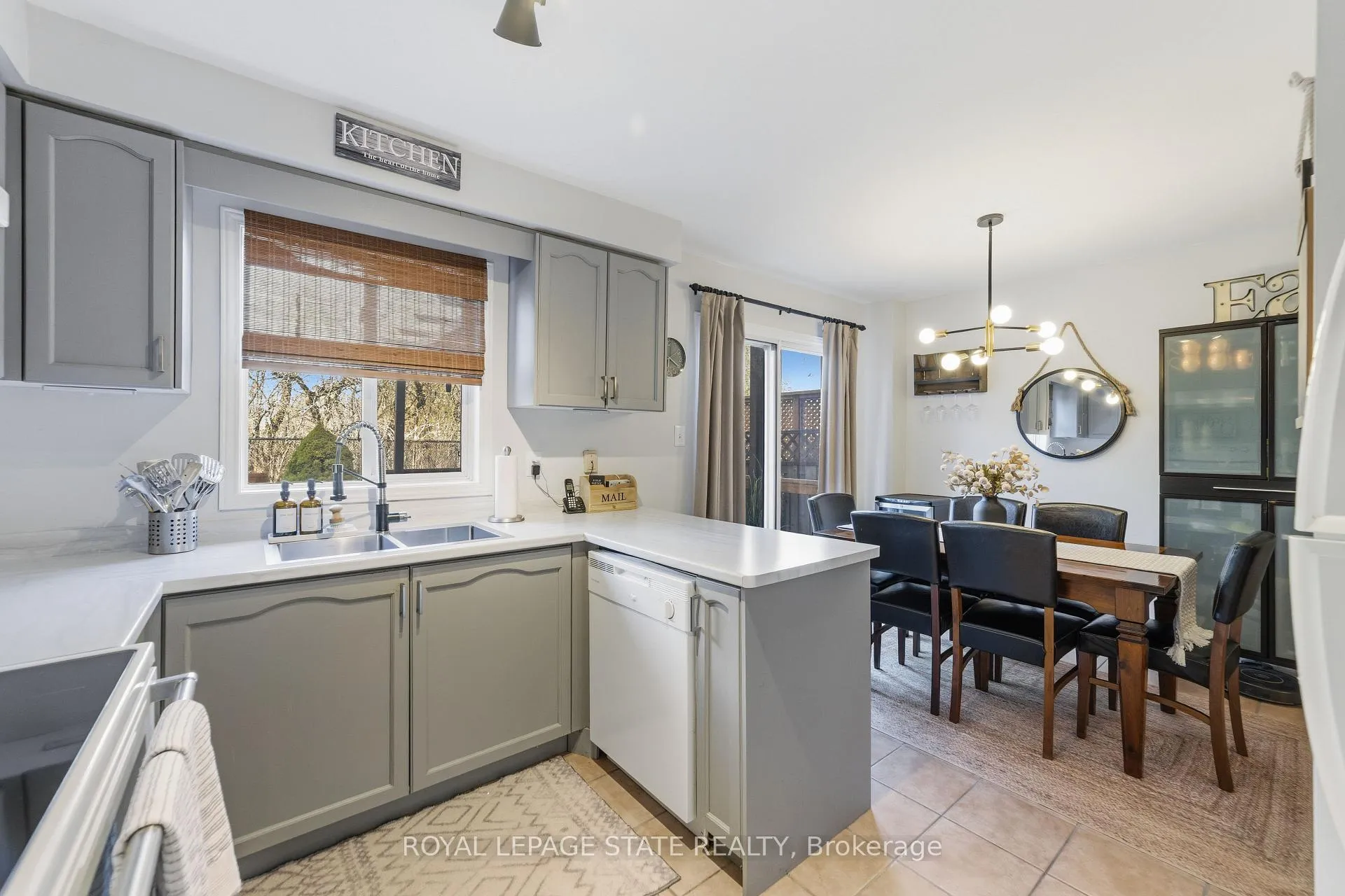 Photo 12 of 1795 Creek Way, Burlington, Uptown — HOMEH