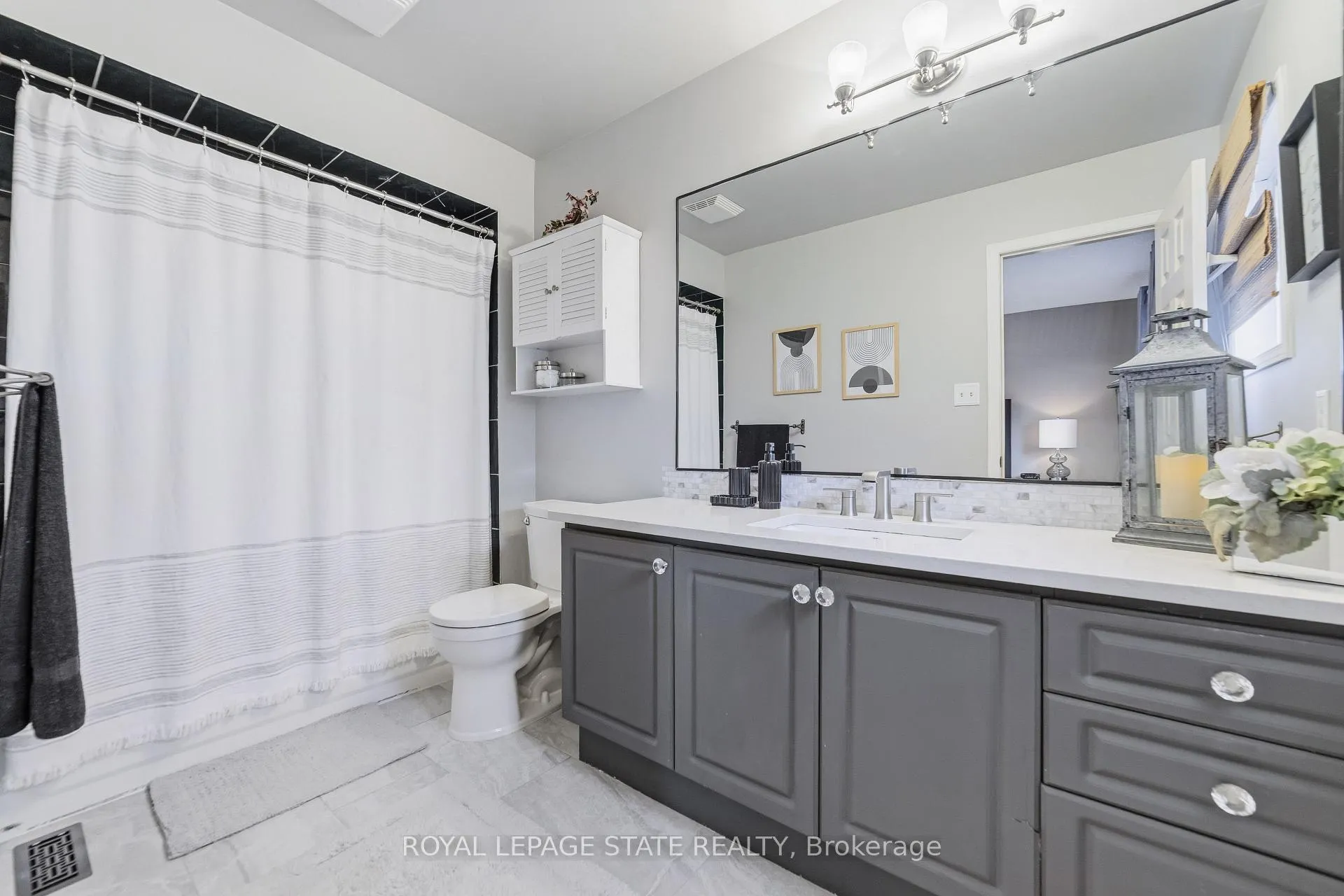 Photo 18 of 1795 Creek Way, Burlington, Uptown — HOMEH