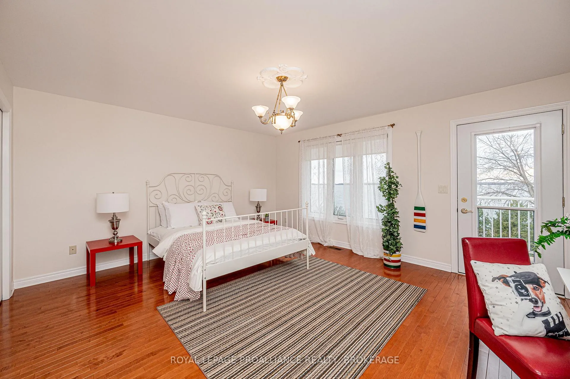 Photo 26 of 4734 Lakeside Lane, Loyalist, Lennox and Addington - South — HOMEH