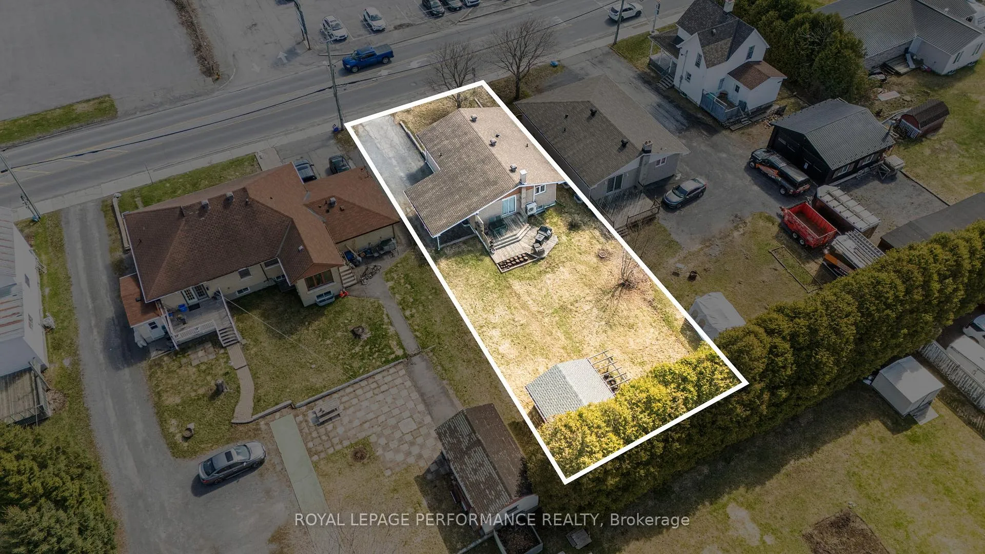 Photo 5 of 677 Principale Street, Casselman — HOMEH
