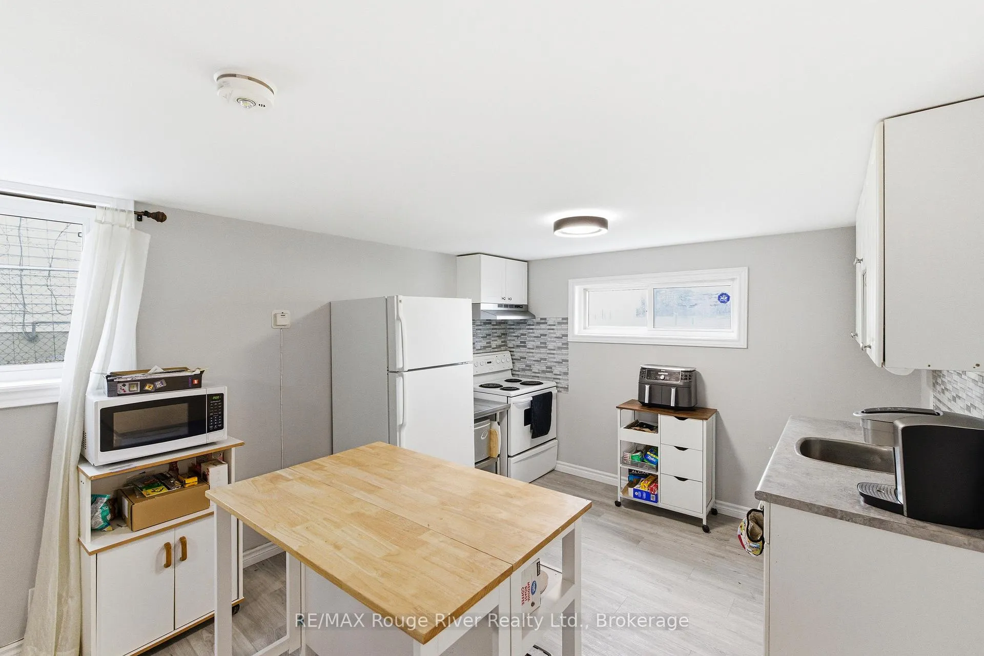 Photo 8 of Unit UNIT 2, 599 Otonabee Drive, Peterborough, Ashburnham Ward 4 — HOMEH