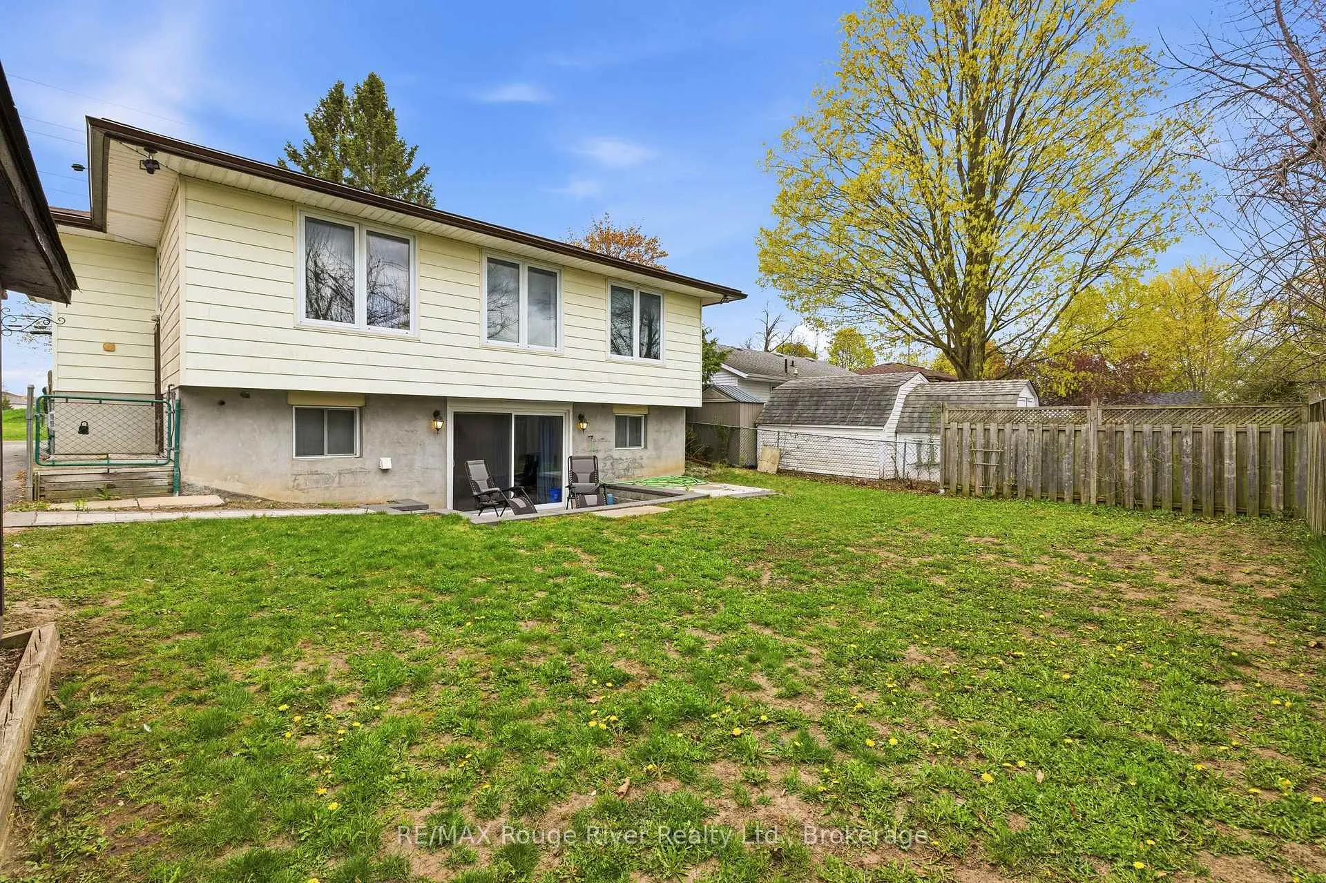Photo 25 of Unit UNIT 2, 599 Otonabee Drive, Peterborough, Ashburnham Ward 4 — HOMEH